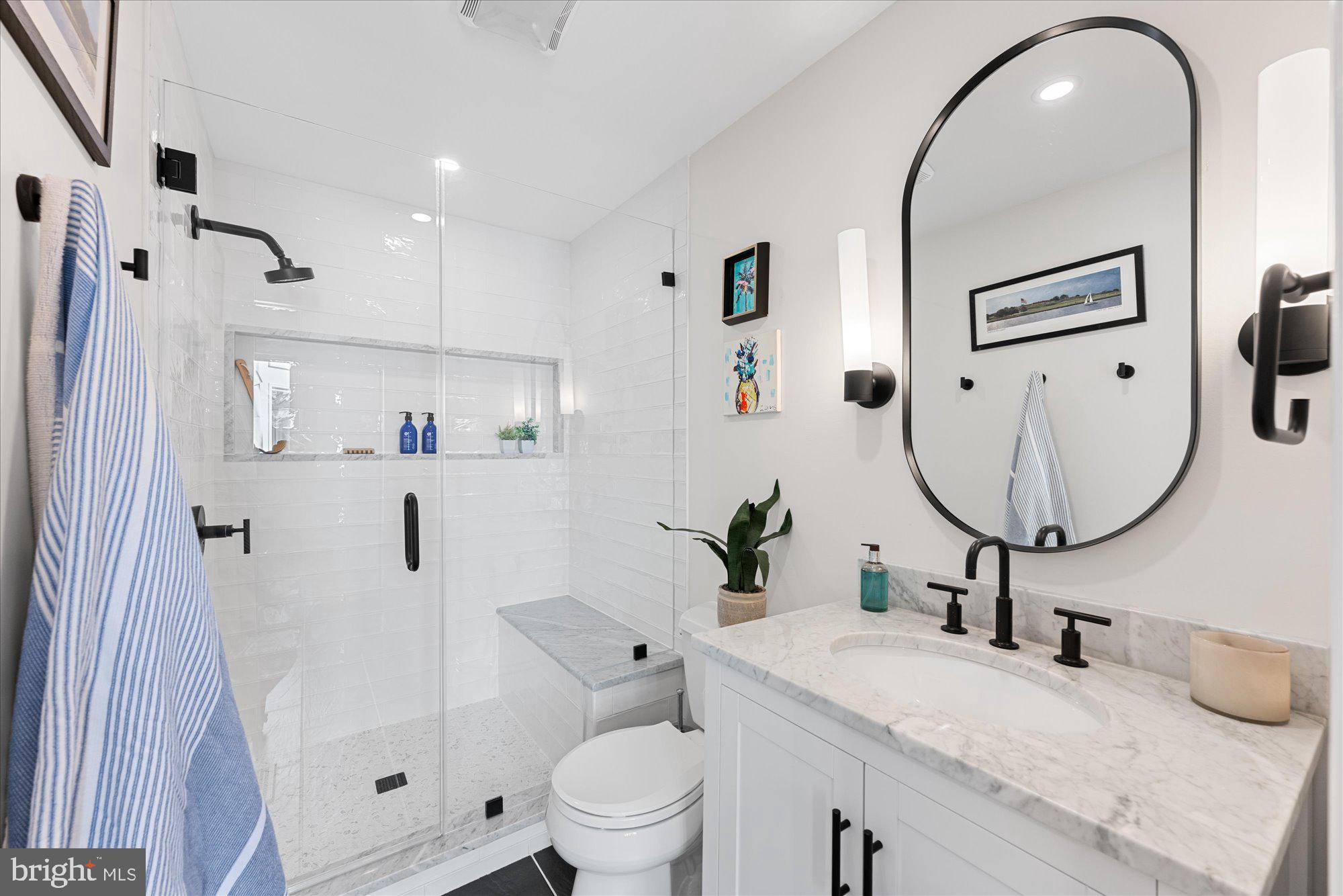 POTOMAC OUTSIDE - Residential