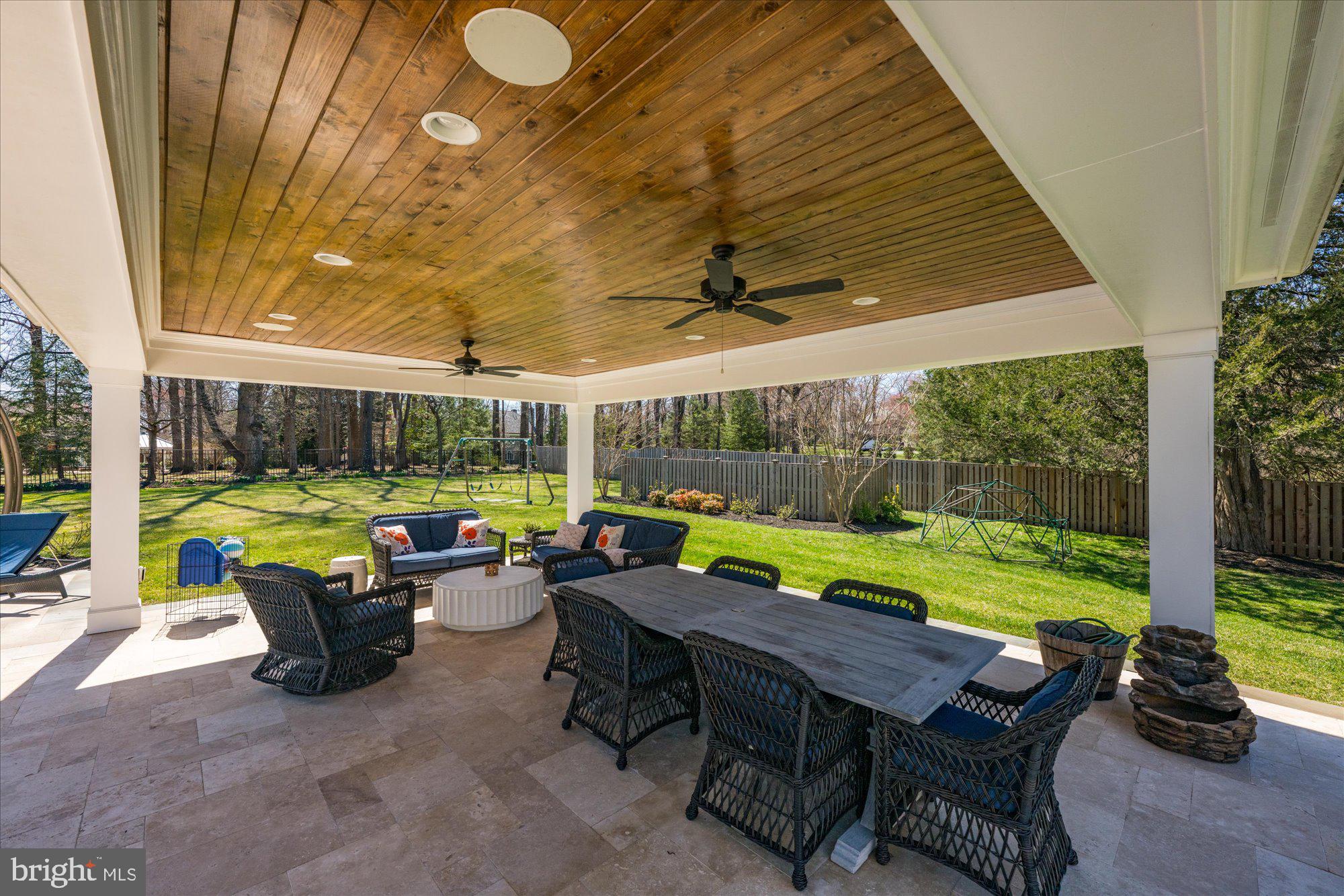 POTOMAC OUTSIDE - Residential