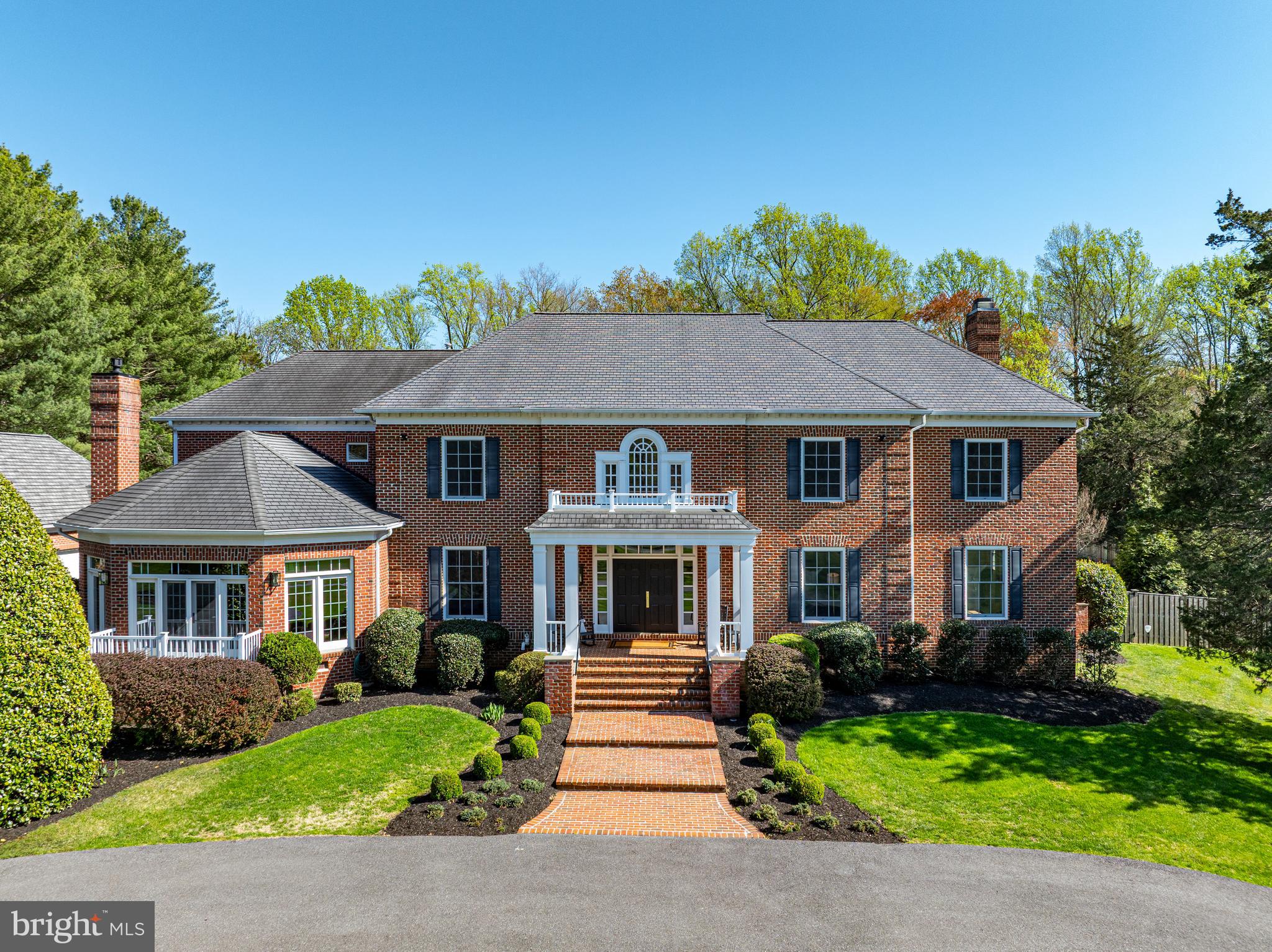 POTOMAC OUTSIDE - Residential