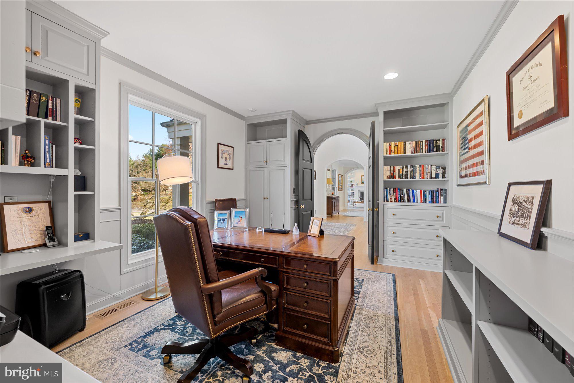 POTOMAC OUTSIDE - Residential