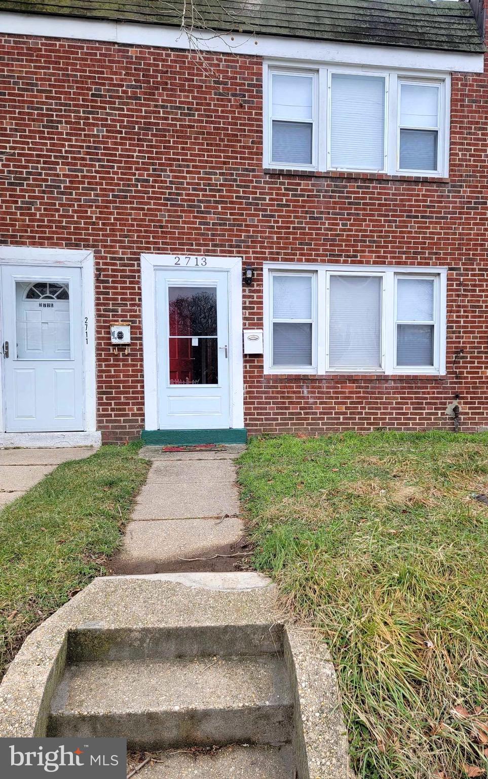 MOUNT WINANS - Residential Lease