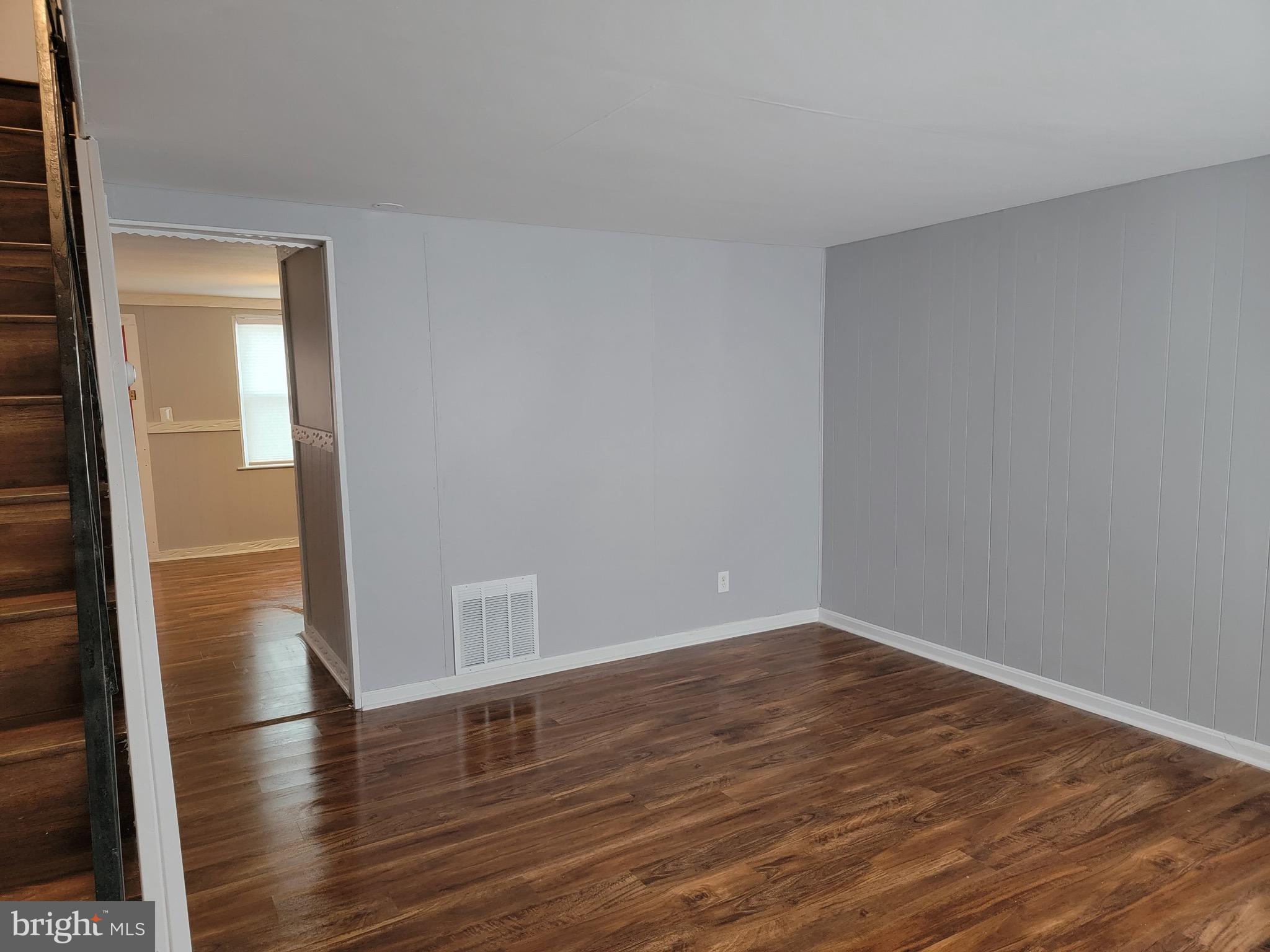 MOUNT WINANS - Residential Lease