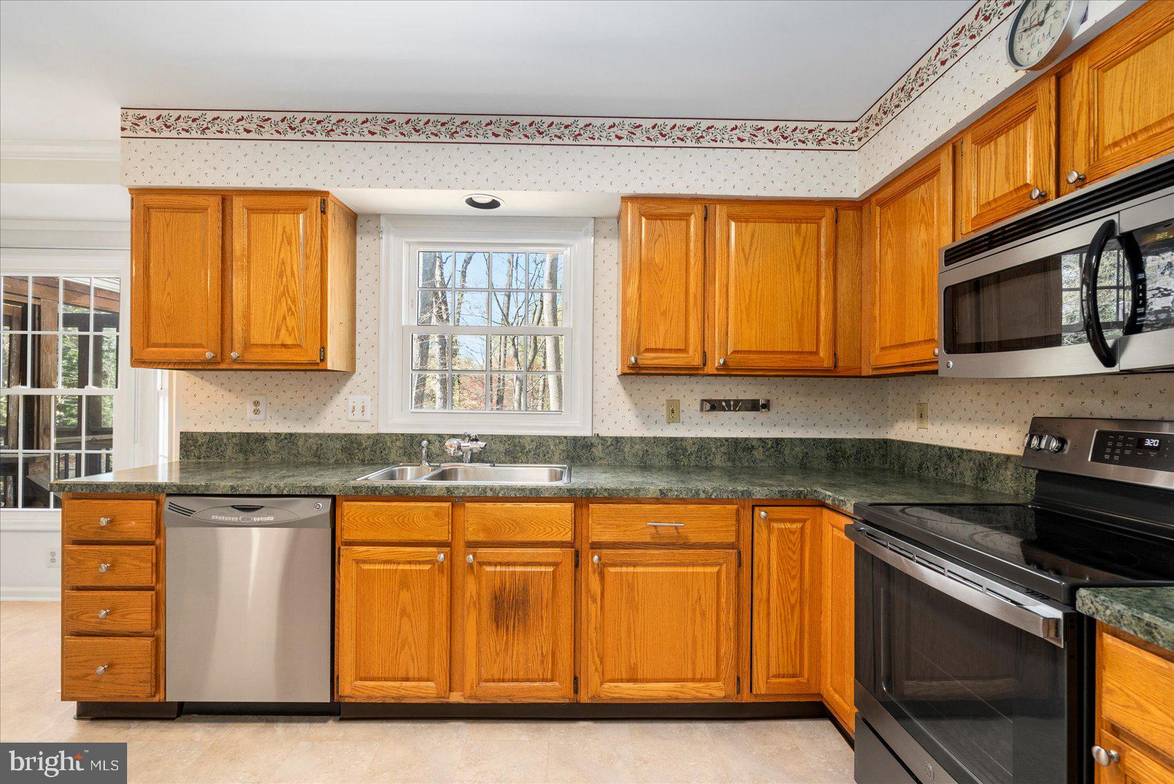 BRITINAY HILL - Residential