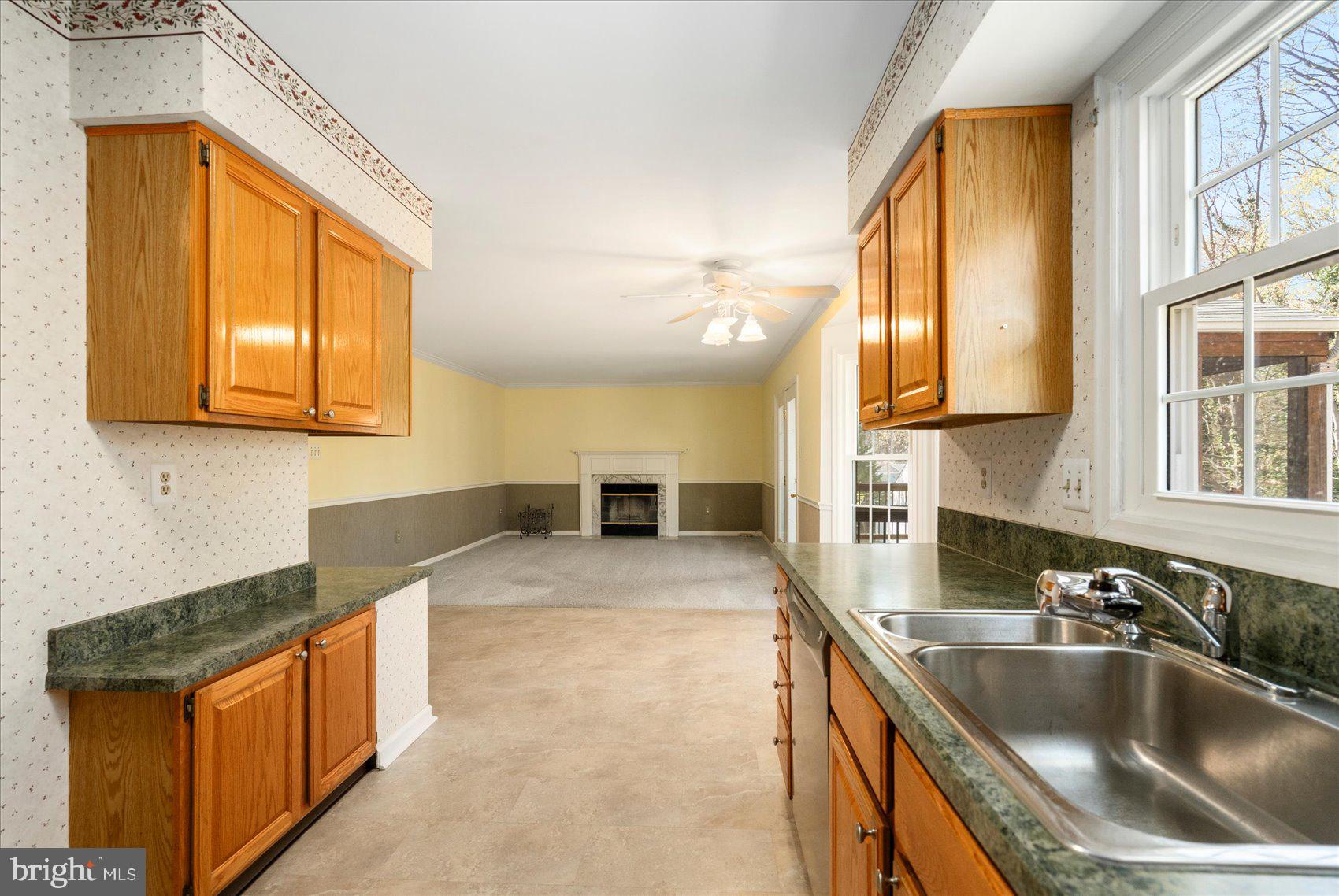 BRITINAY HILL - Residential