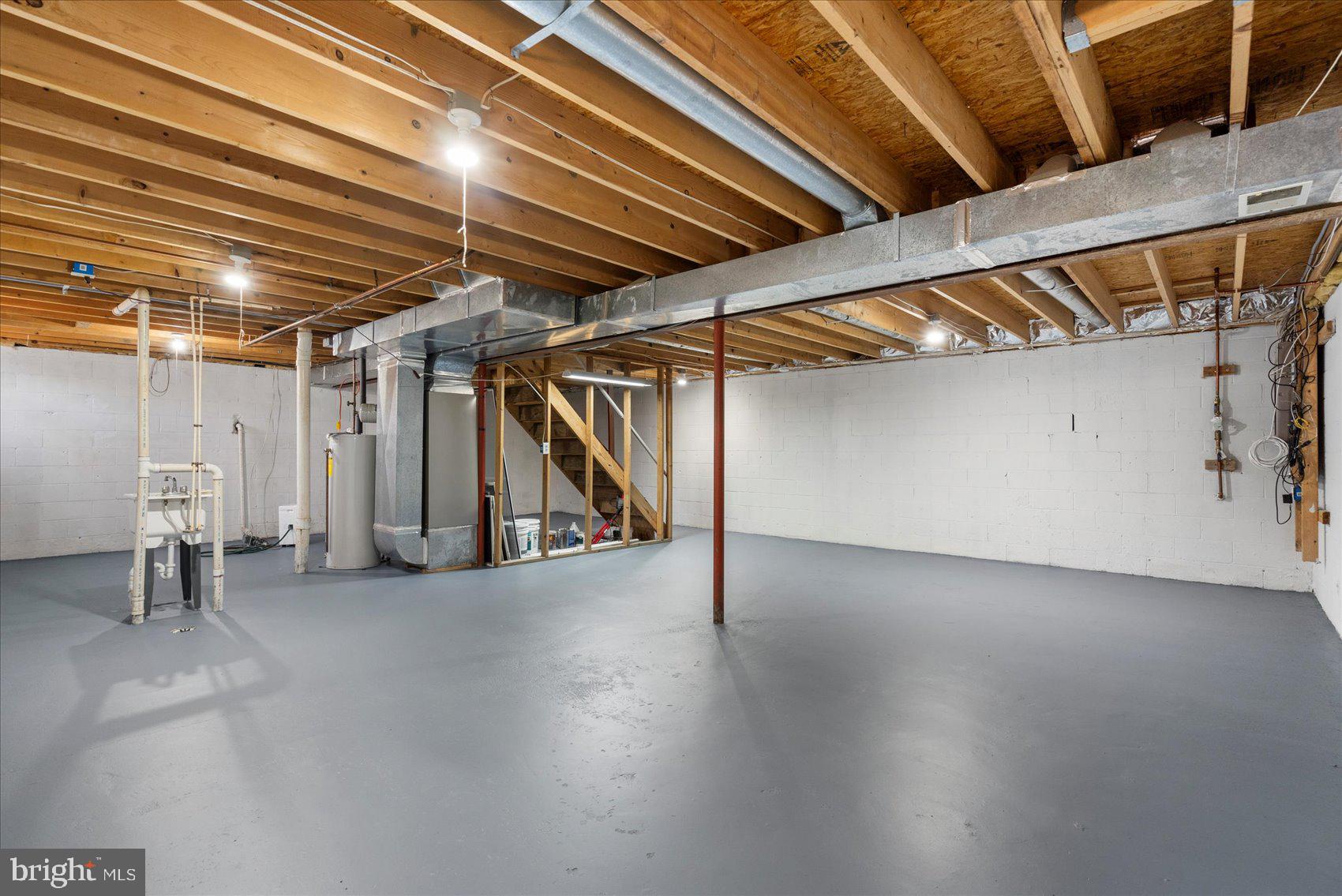 BRITINAY HILL - Residential