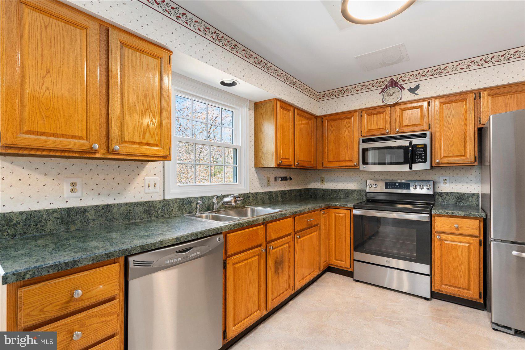 BRITINAY HILL - Residential