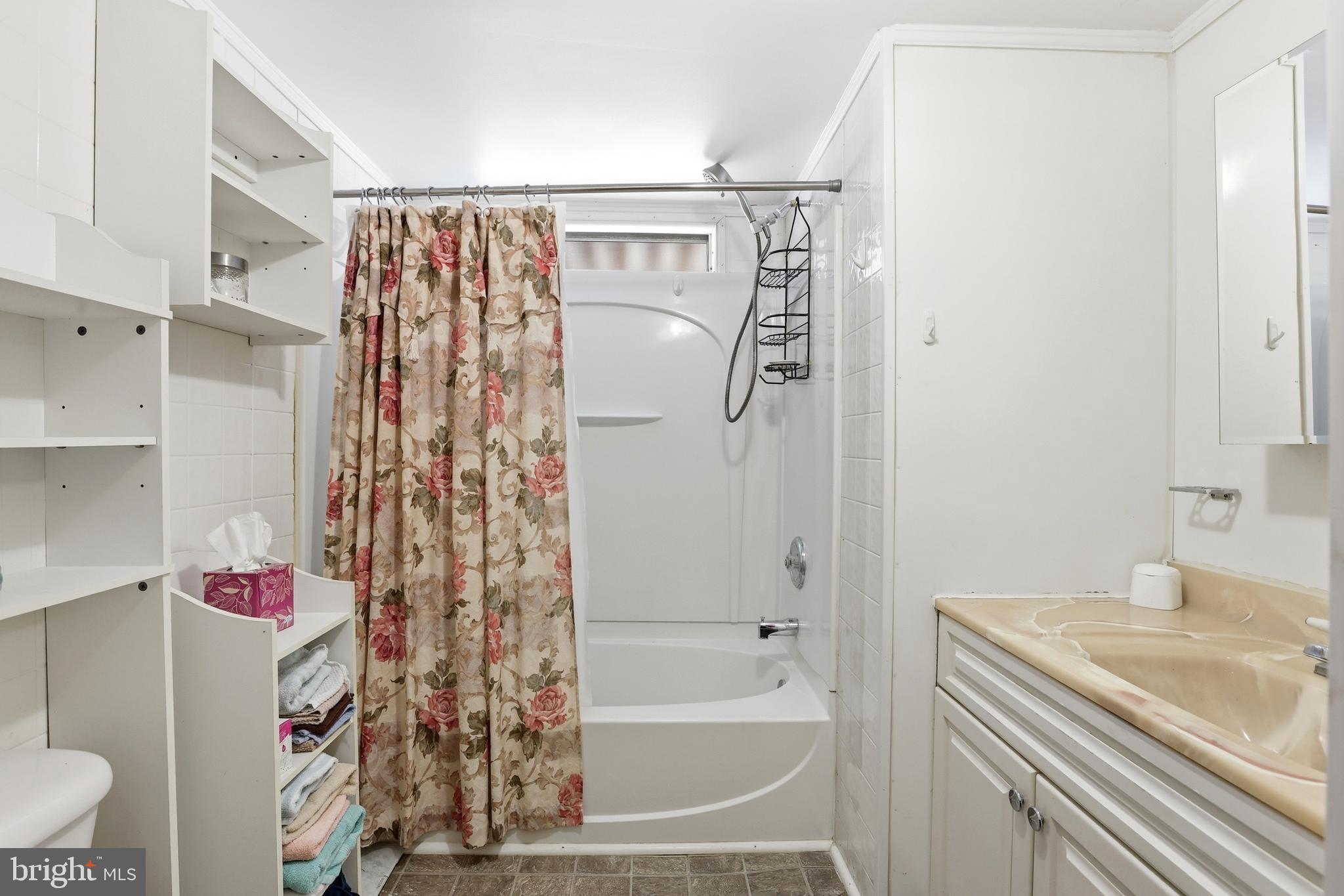 WINTERSET FARMS - Residential