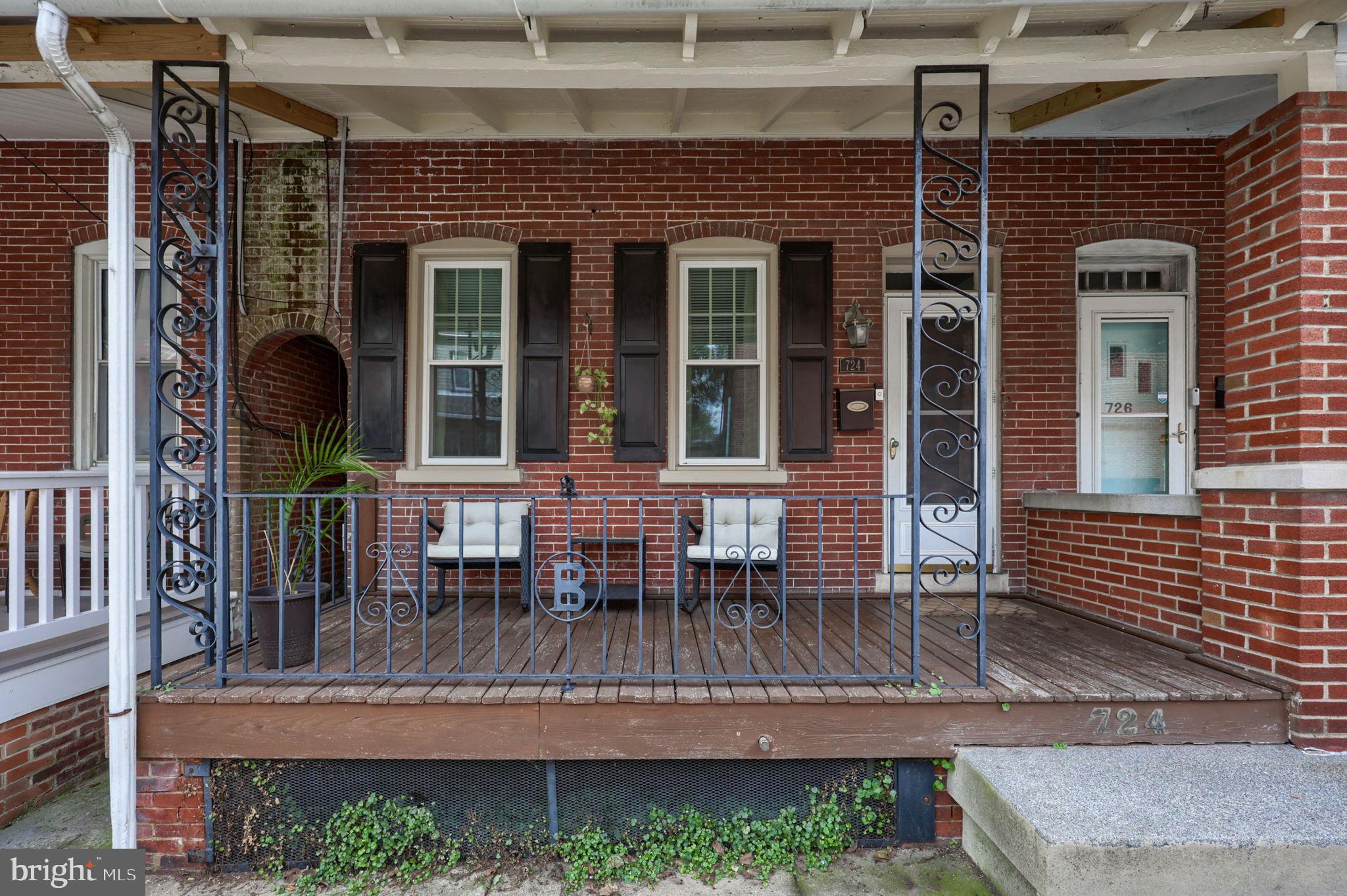 724 W VINE STREET