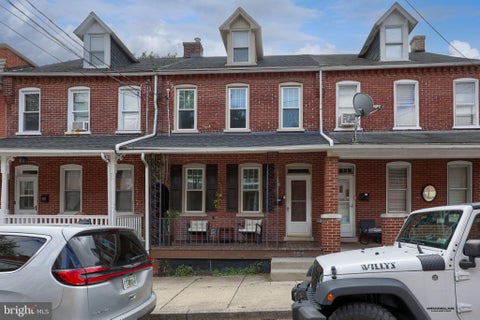 Townhouse For Sale - 724 W Vine Street<br/> Lancaster County, LANCASTER, PA 17603