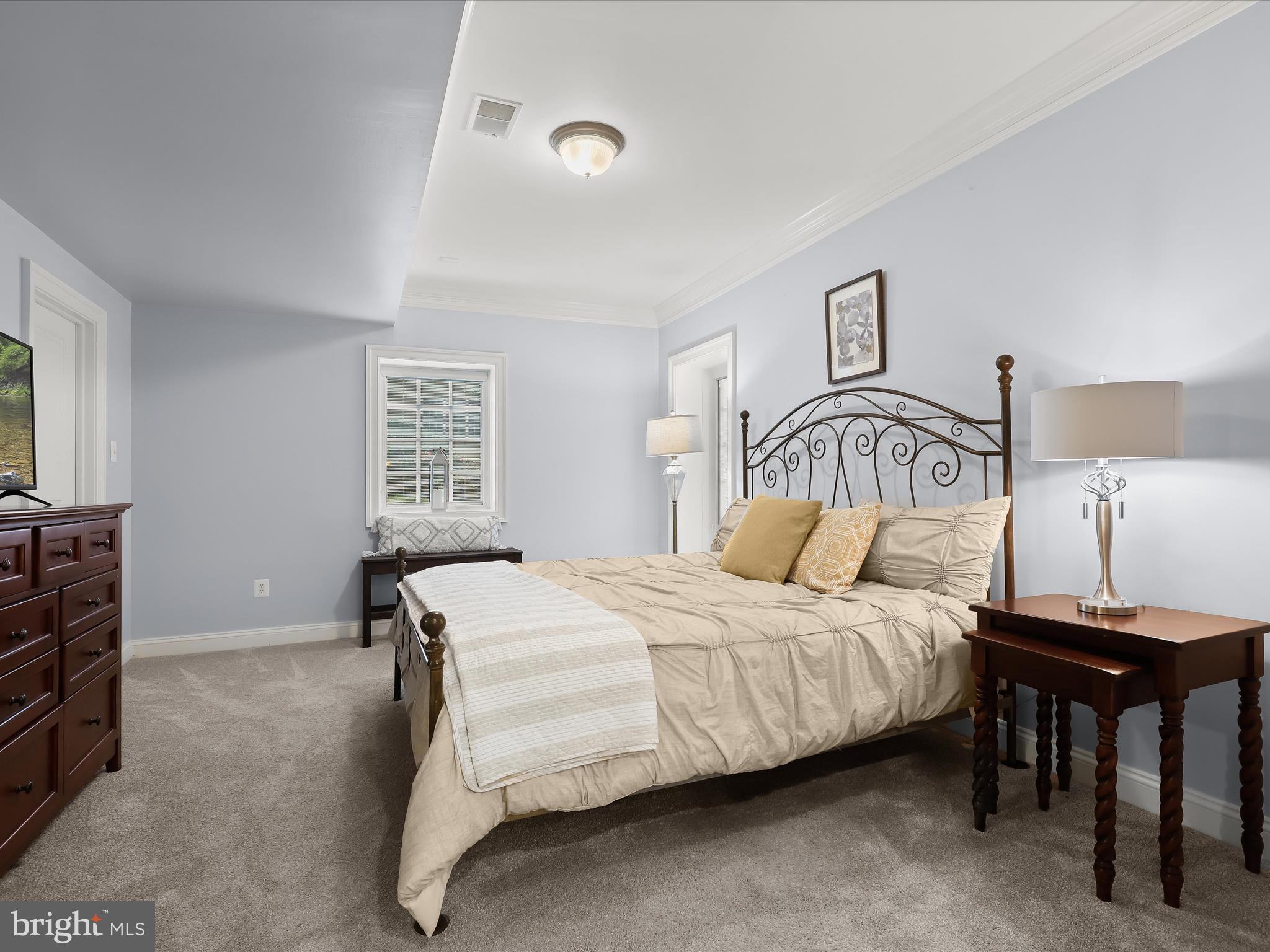 WELLINGTON - Residential