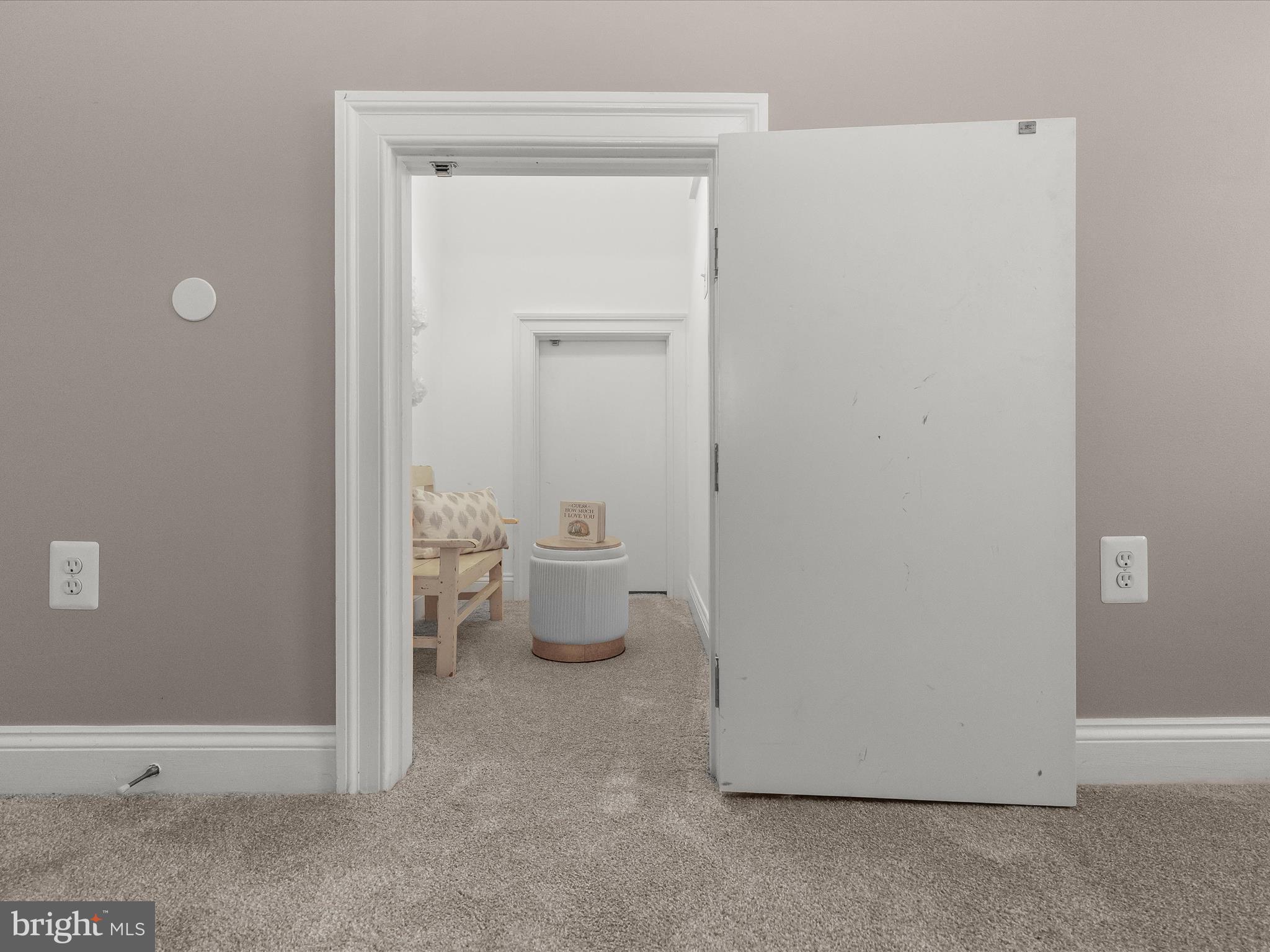 WELLINGTON - Residential