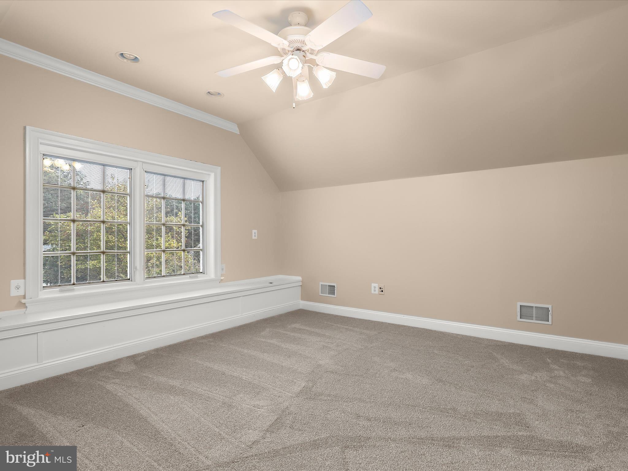 WELLINGTON - Residential