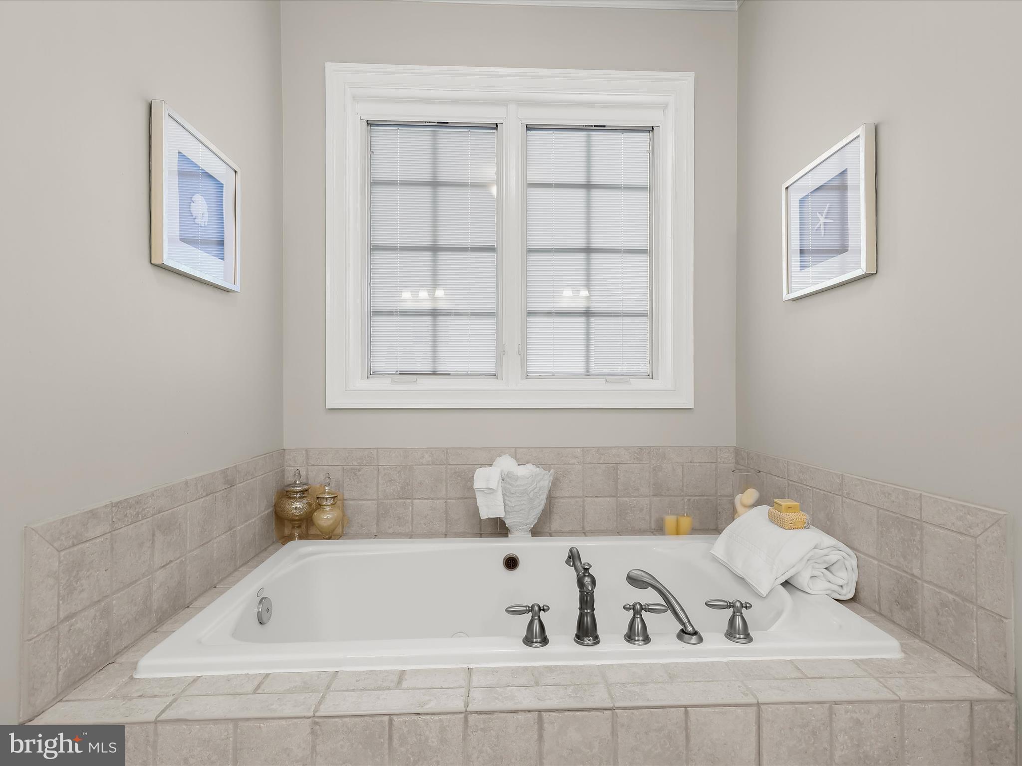 WELLINGTON - Residential