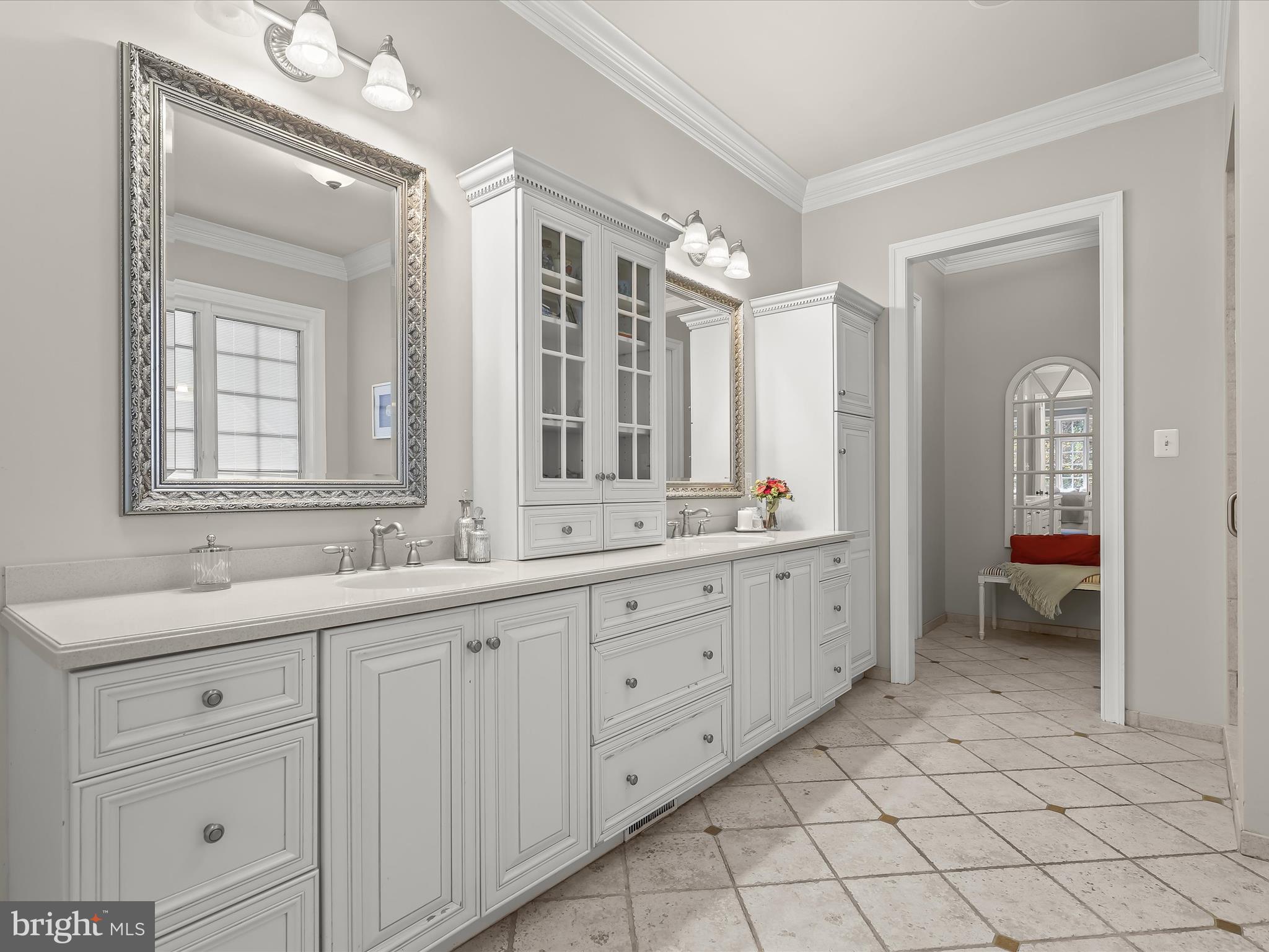 WELLINGTON - Residential