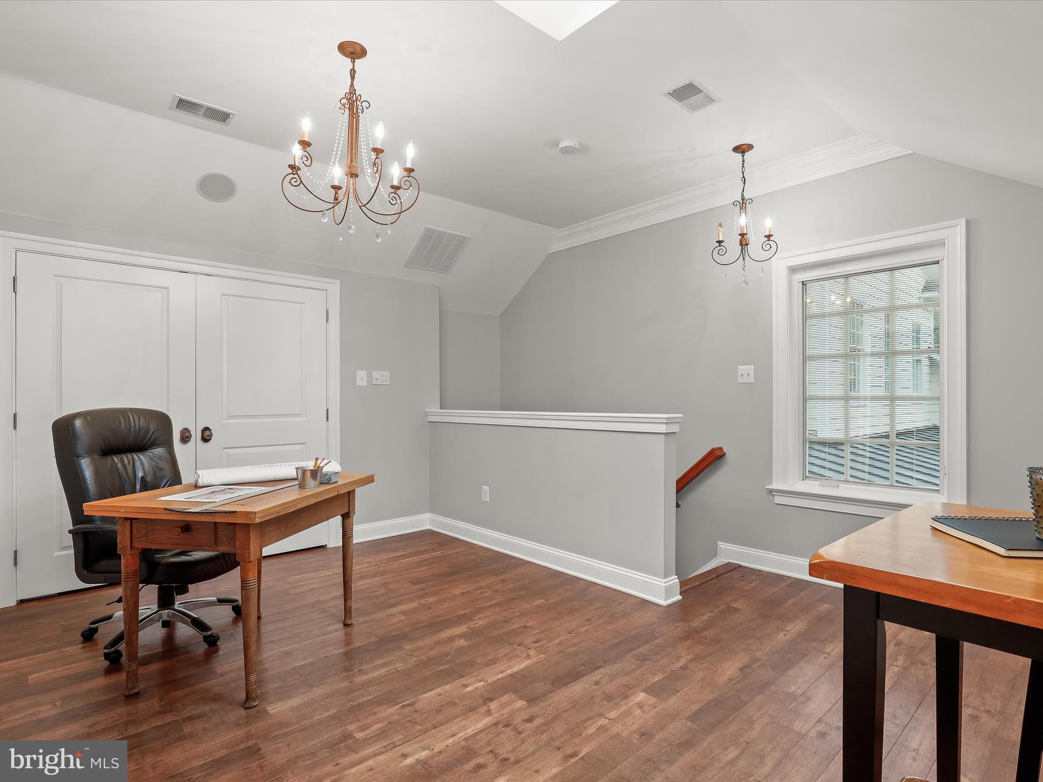 WELLINGTON - Residential