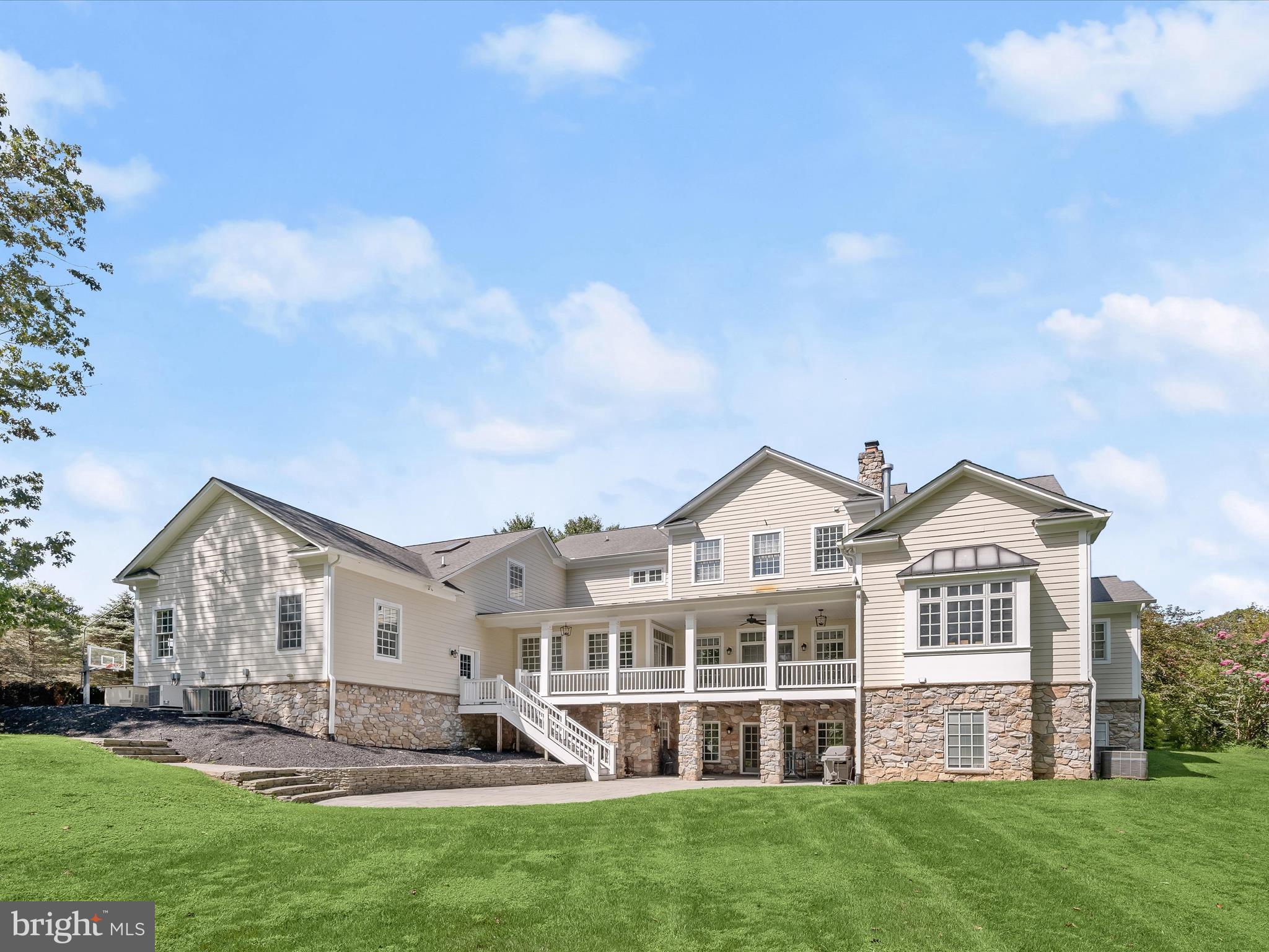 WELLINGTON - Residential