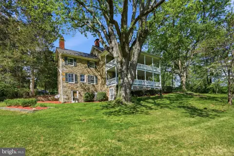 38863 Ridge Court, Hamilton, VA 20158 - #: VALO2130336
