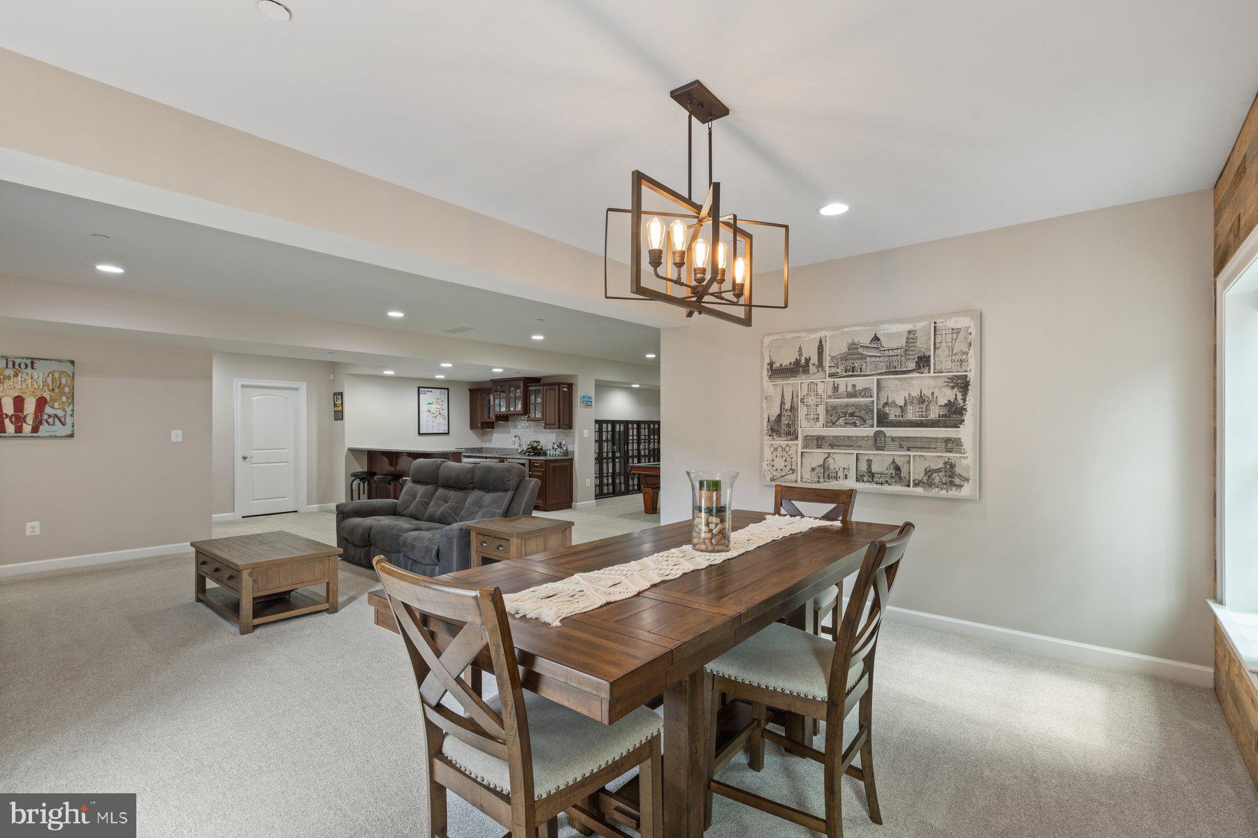 DAYS RANGE - Residential