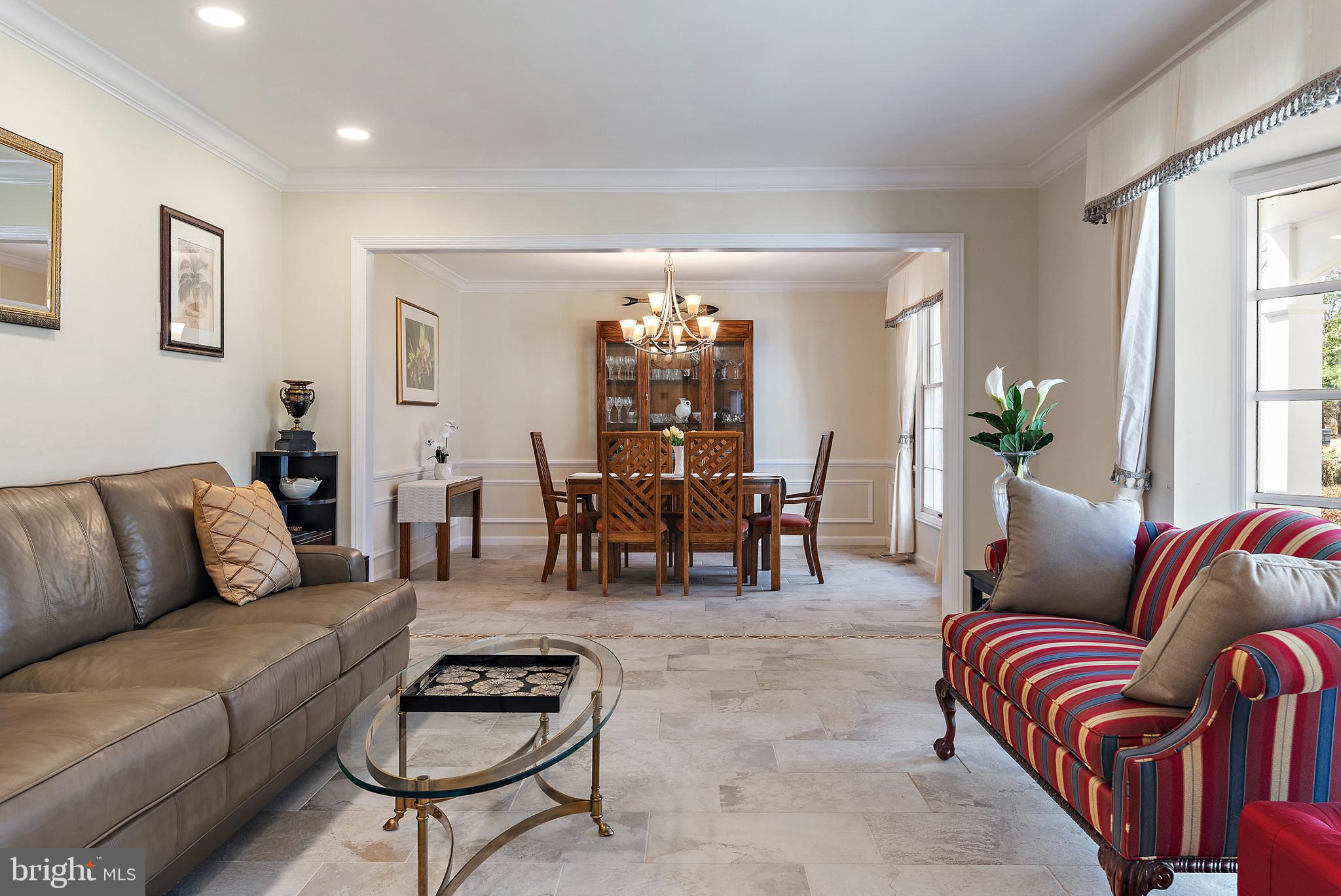 THE MEADOWS - Residential