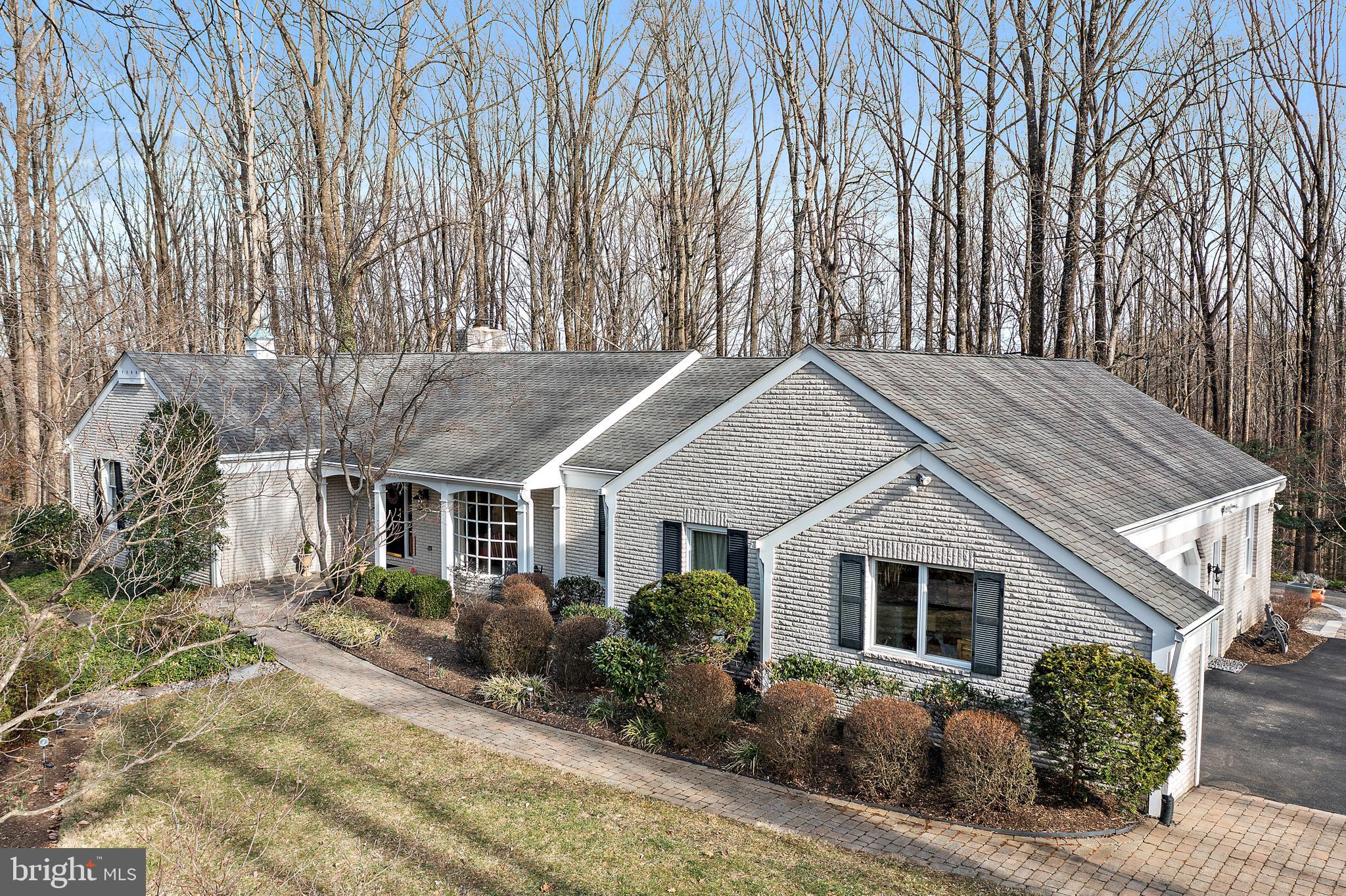 THE MEADOWS - Residential