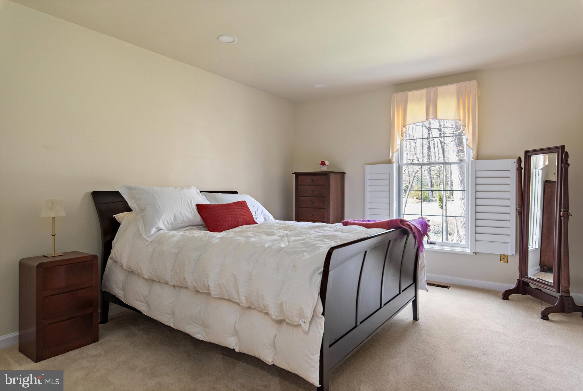 THE MEADOWS - Residential