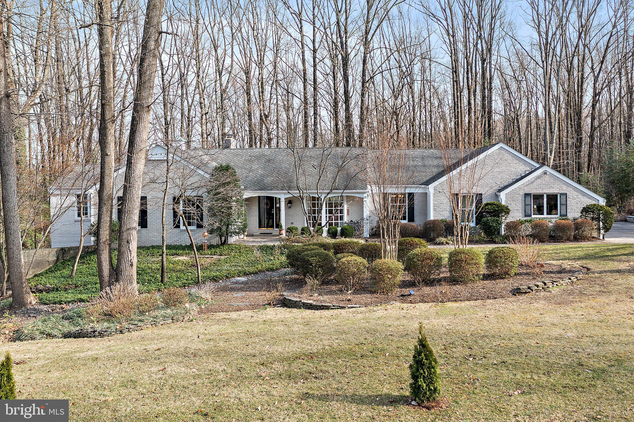 1812 MILLRIDGE COURT