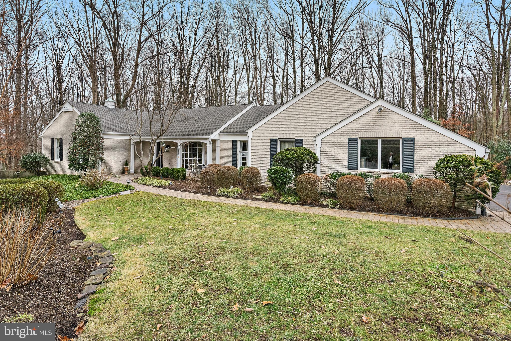 THE MEADOWS - Residential