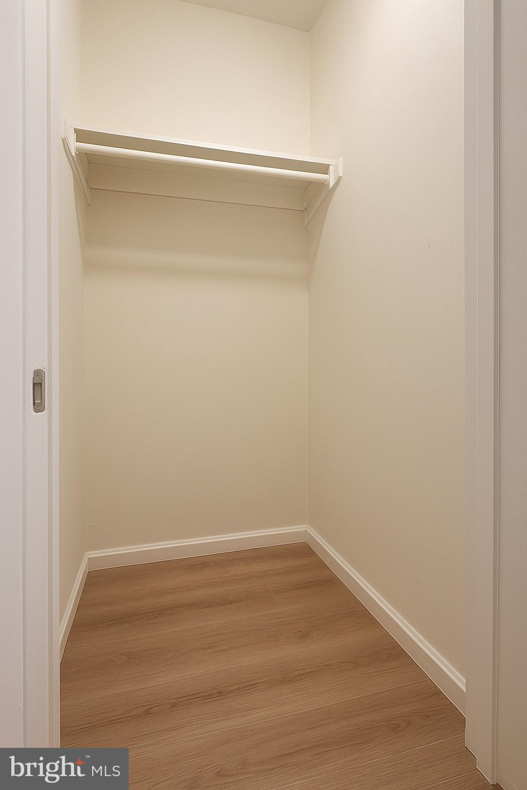 RIVER PLACE NORTH - Residential Lease