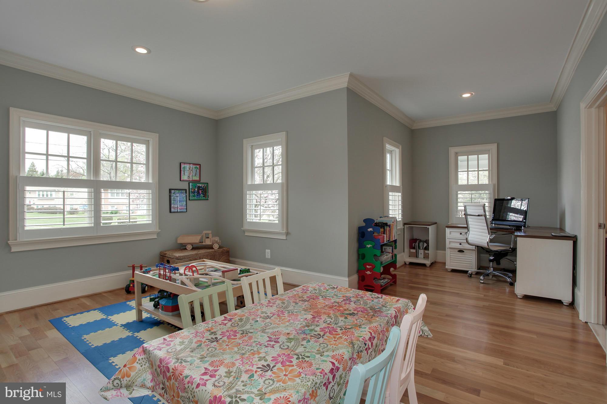 WESTMORE GARDENS - Residential