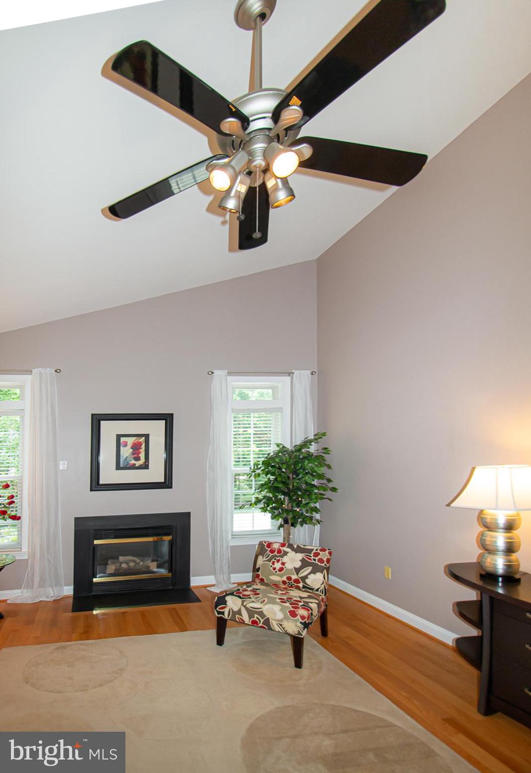 MAPLE CREEK - Residential