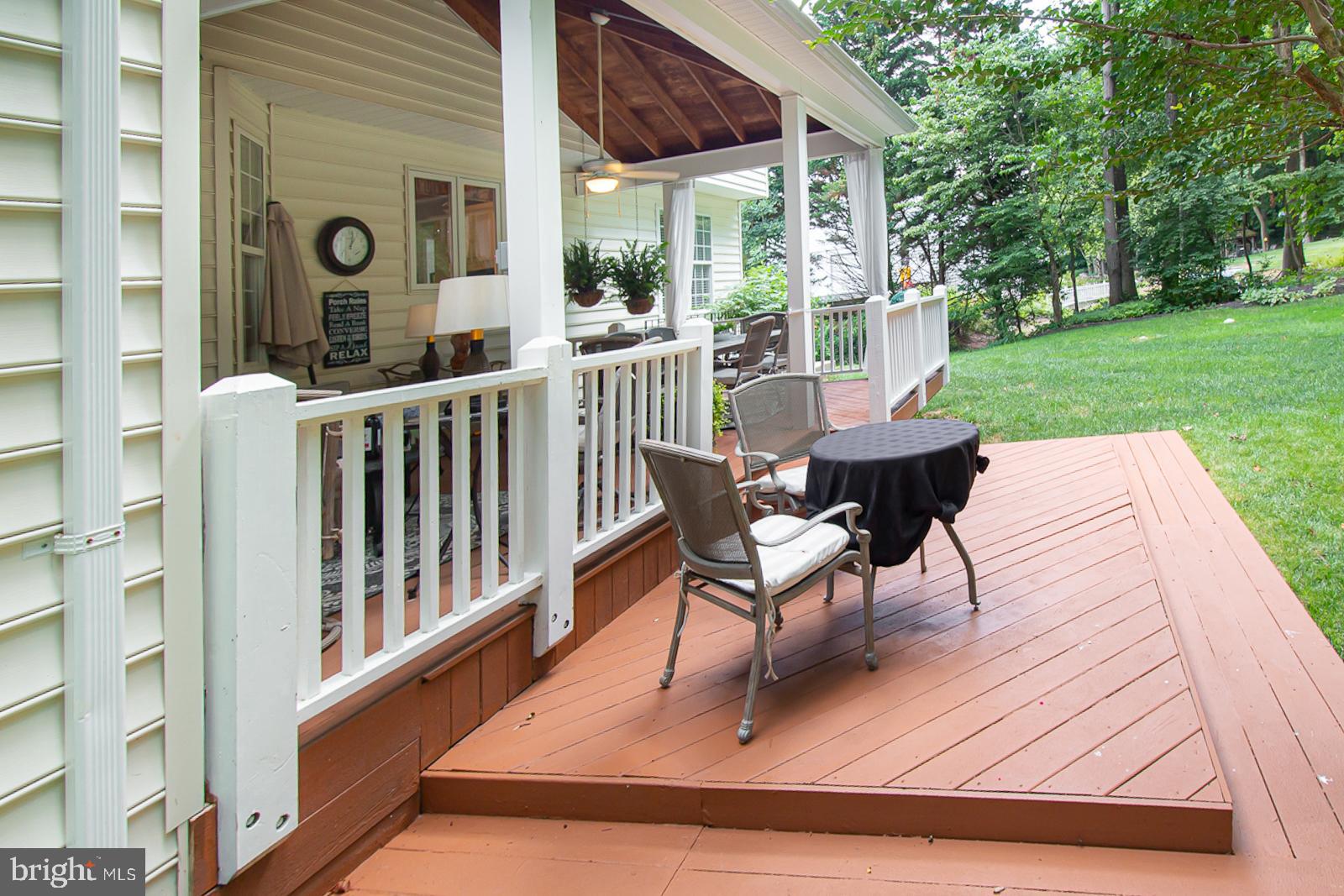 MAPLE CREEK - Residential