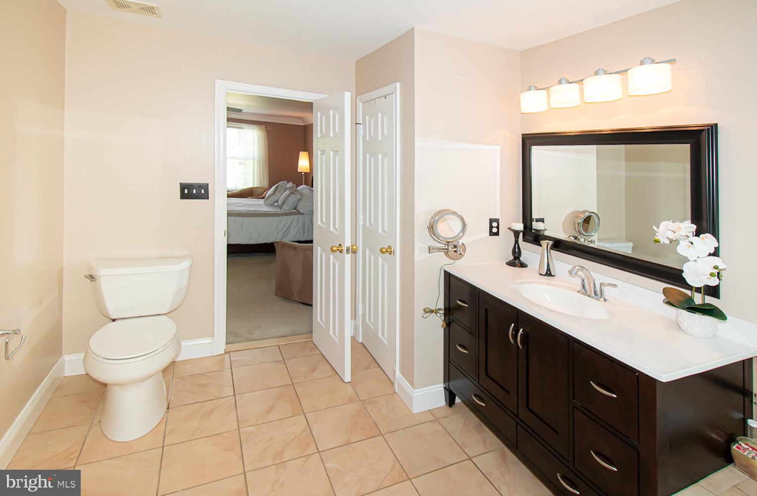 MAPLE CREEK - Residential