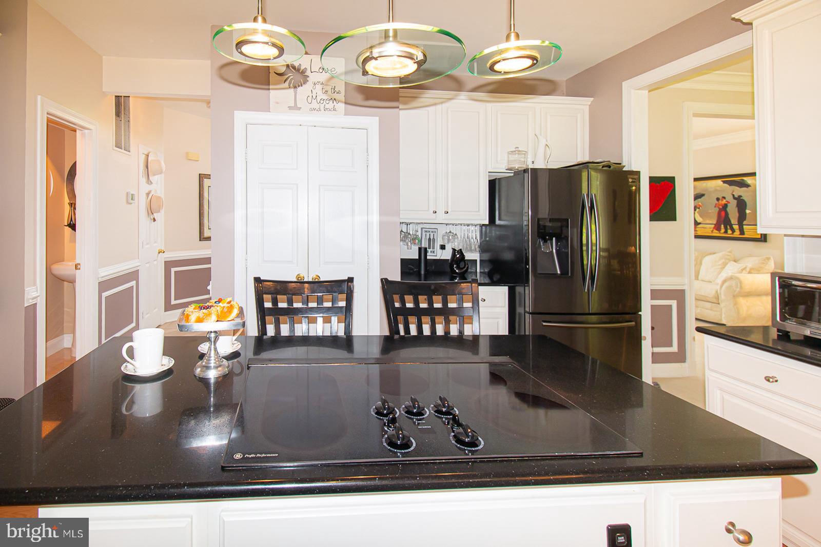 MAPLE CREEK - Residential