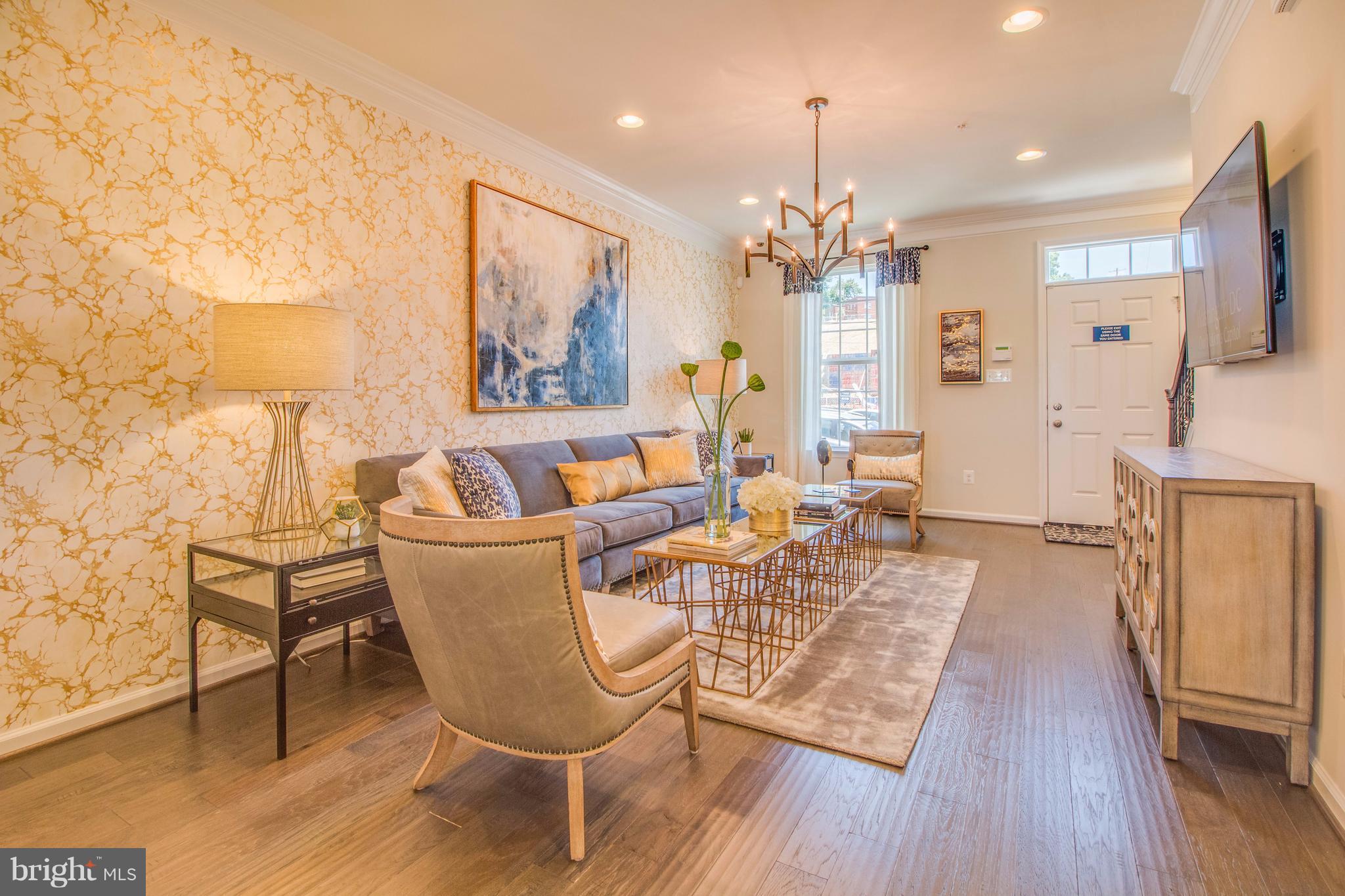 GREENBELT STATION - Residential