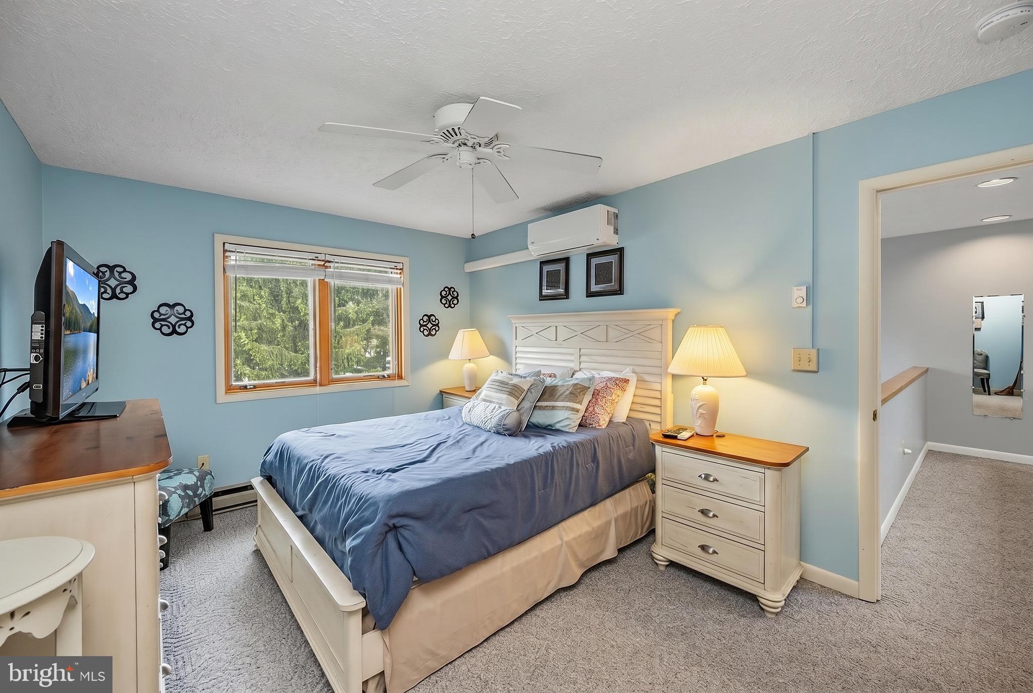 PINEBREEZE - Residential