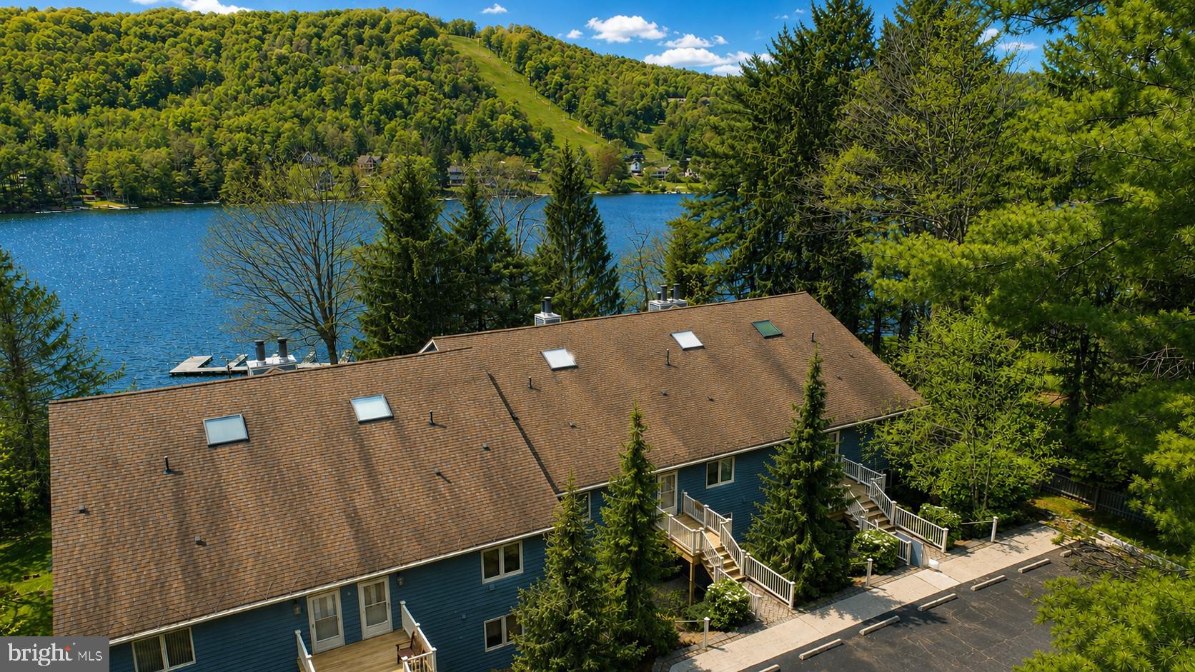 PINEBREEZE - Residential