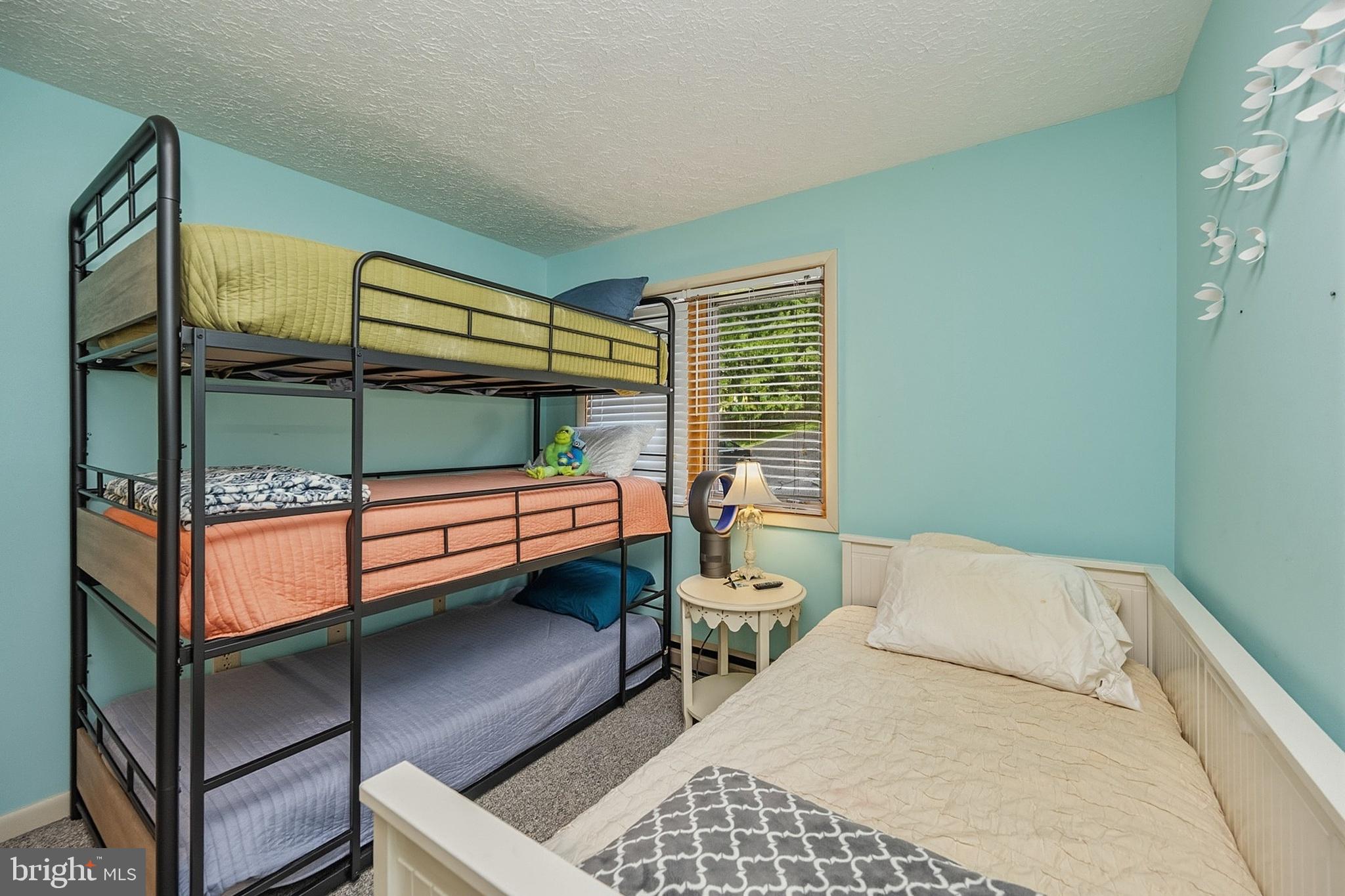 PINEBREEZE - Residential