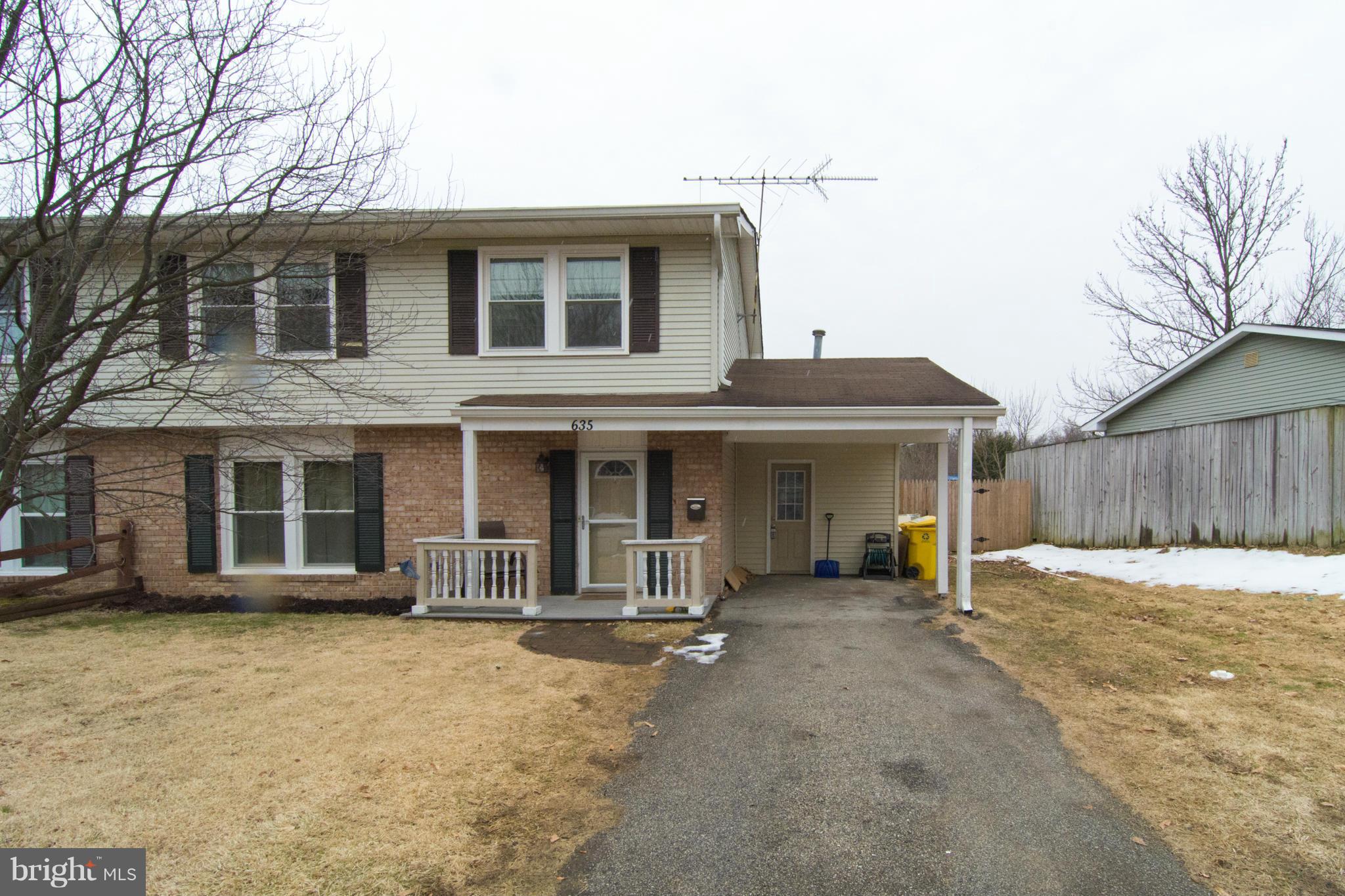 MAPLE RIDGE - Residential