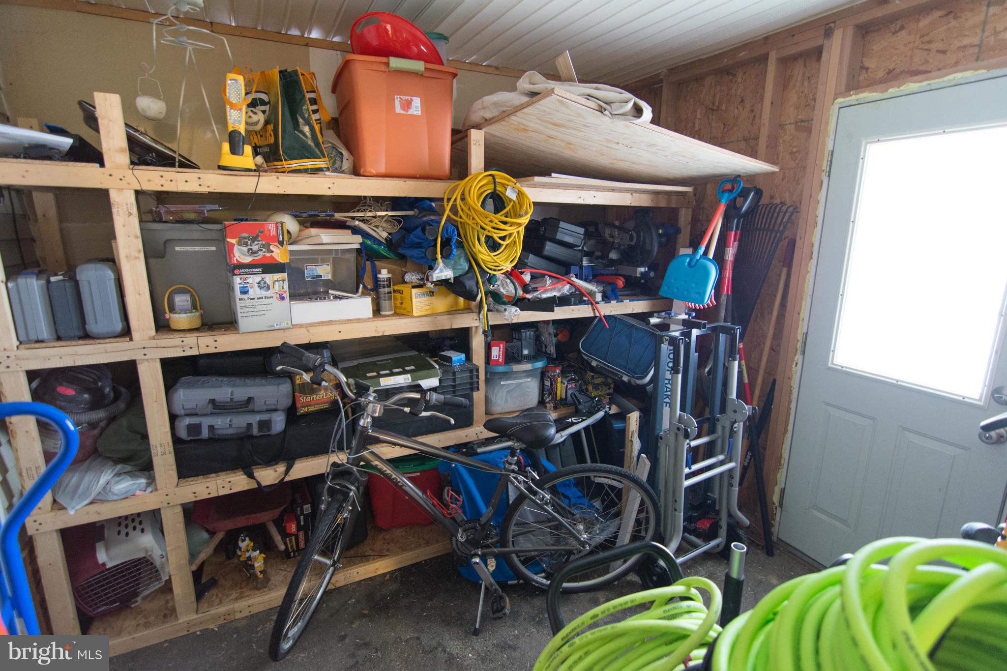 MAPLE RIDGE - Residential