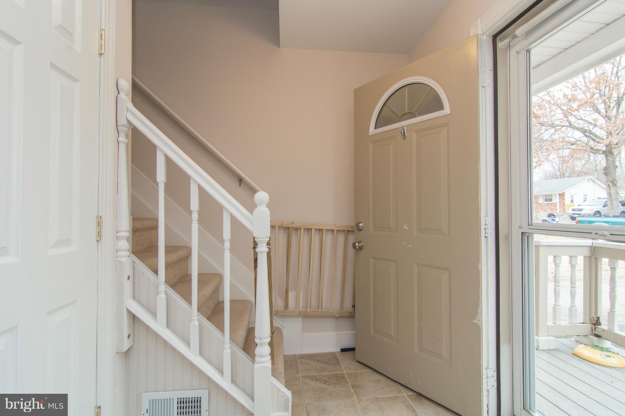 MAPLE RIDGE - Residential