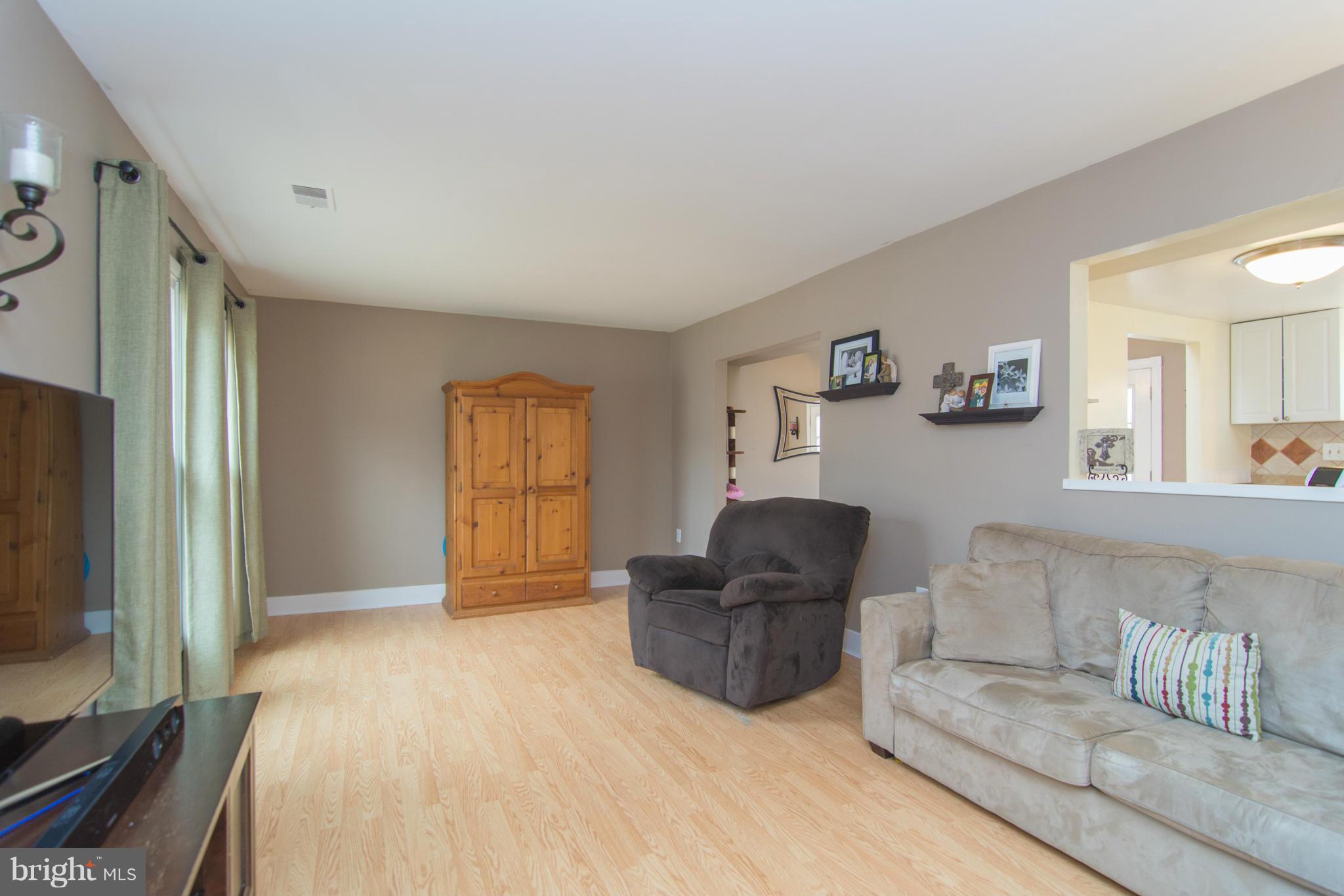 MAPLE RIDGE - Residential