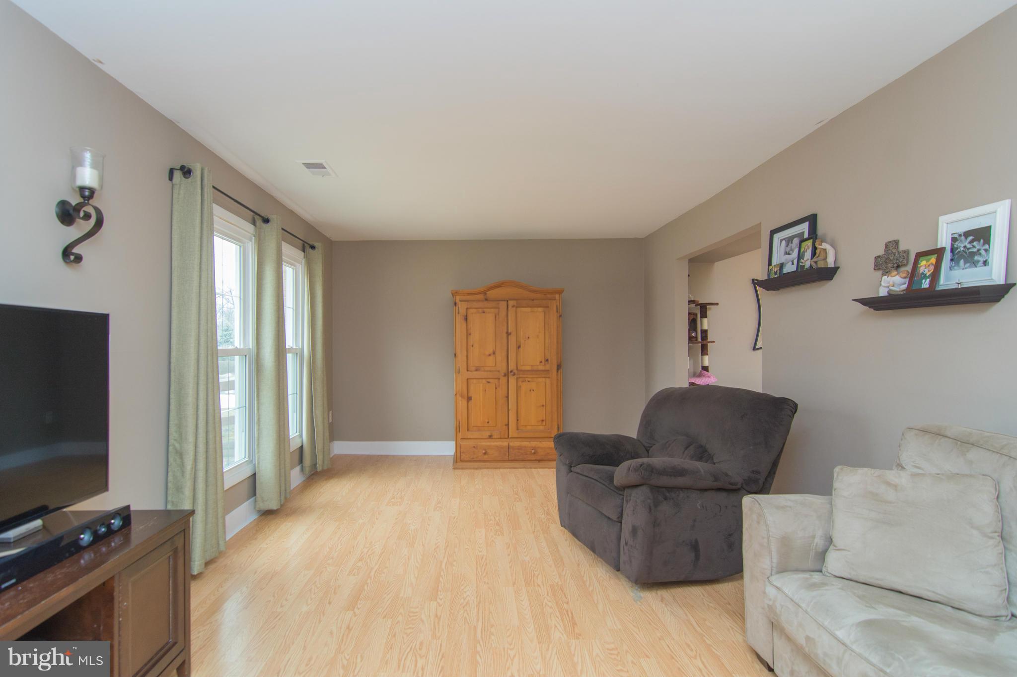 MAPLE RIDGE - Residential