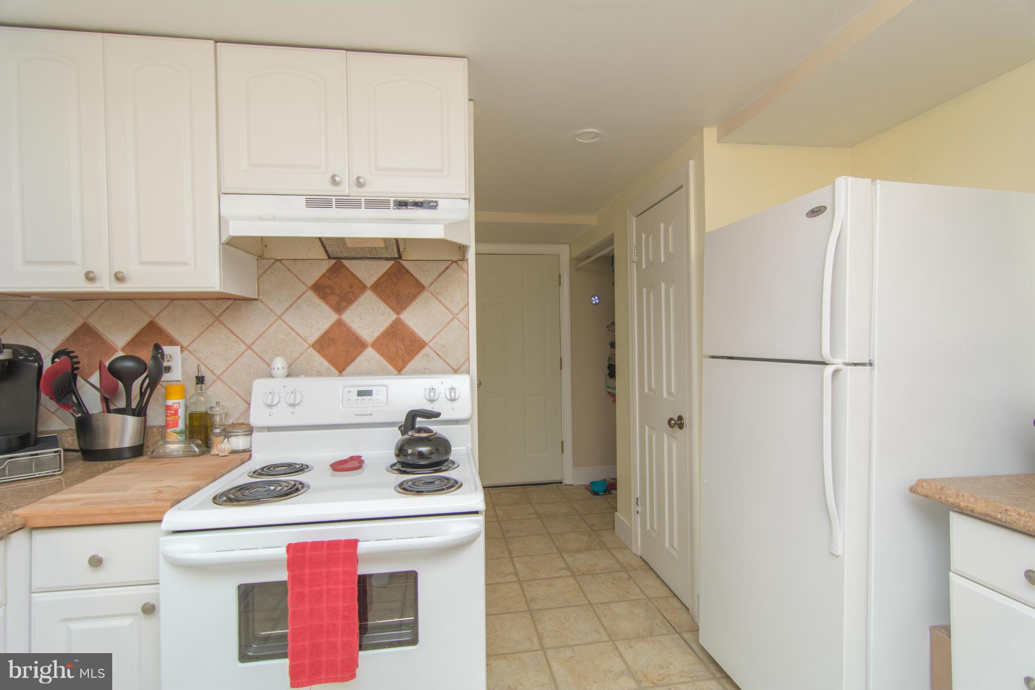 MAPLE RIDGE - Residential