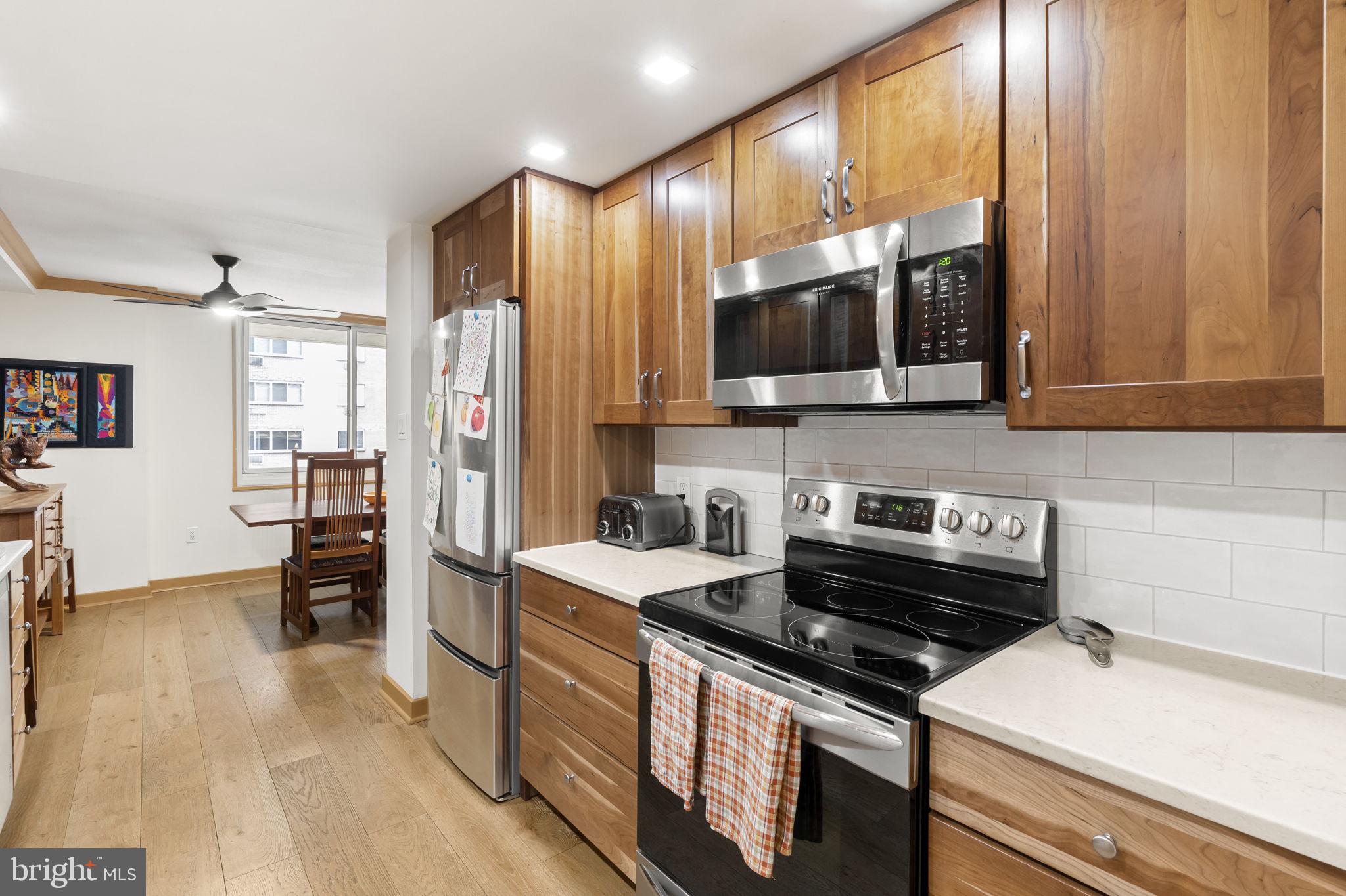 1901 JOHN F KENNEDY BOULEVARD 1020