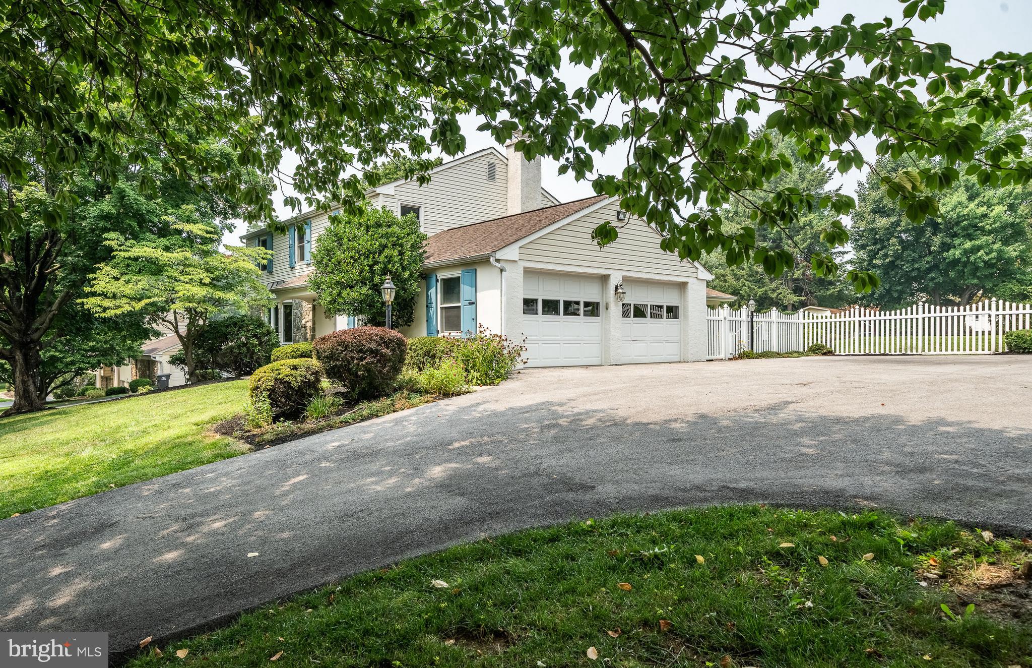 15 CRESTVIEW ROAD
