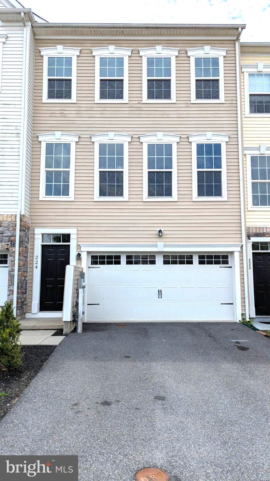 224 JENNY DRIVE