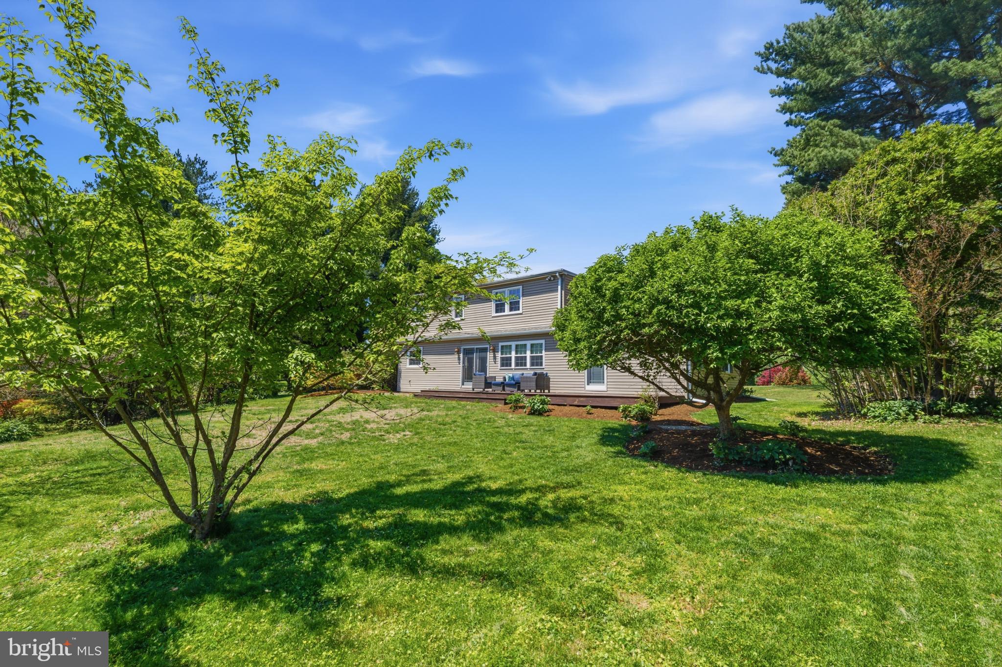 305 SAINT ANDREWS DRIVE