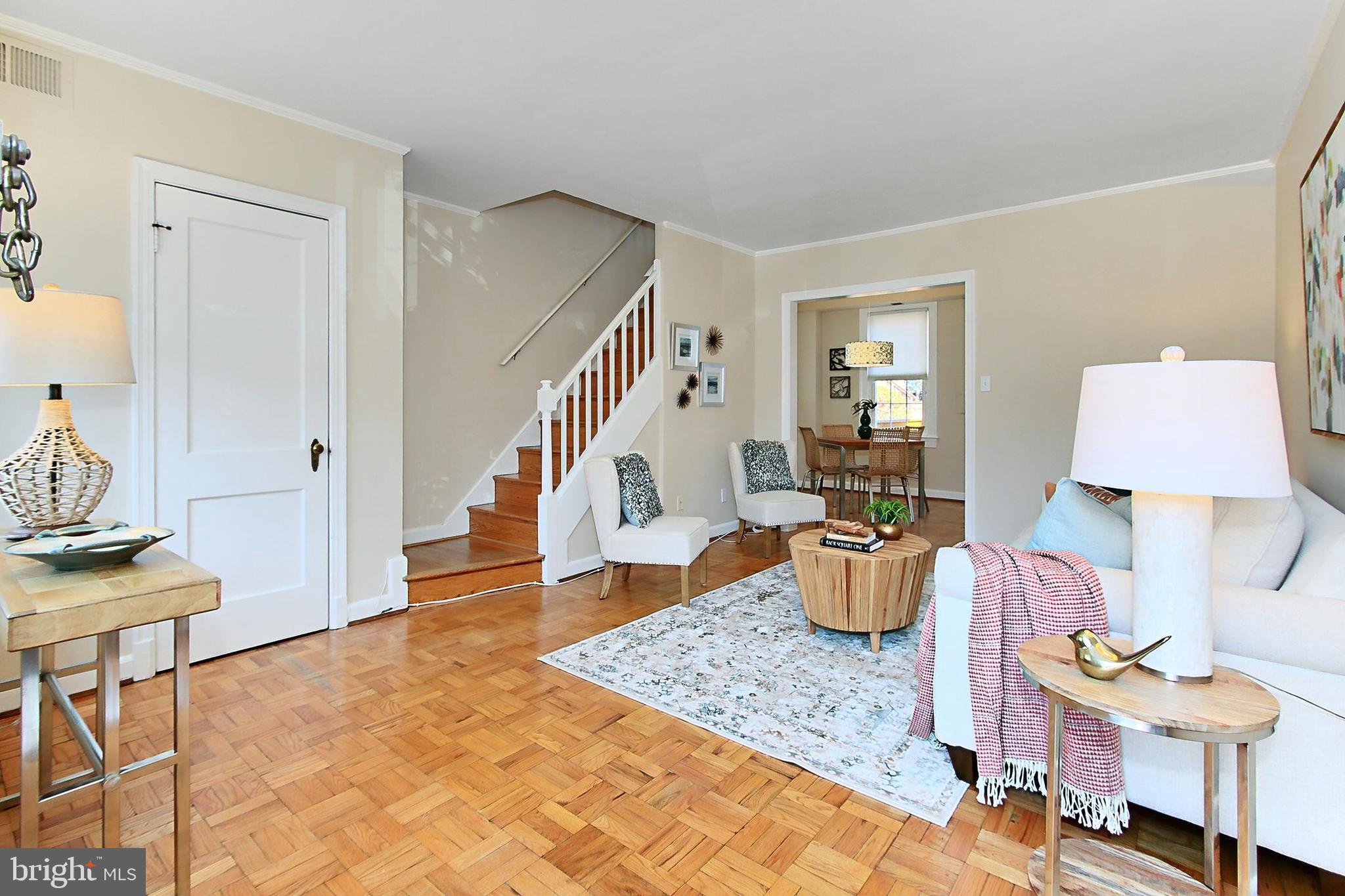 1401 S BARTON STREET 214