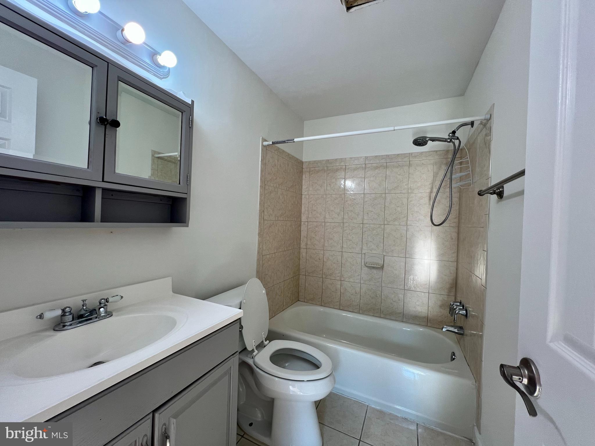 JEFFERSON COUNTY - Residential Lease