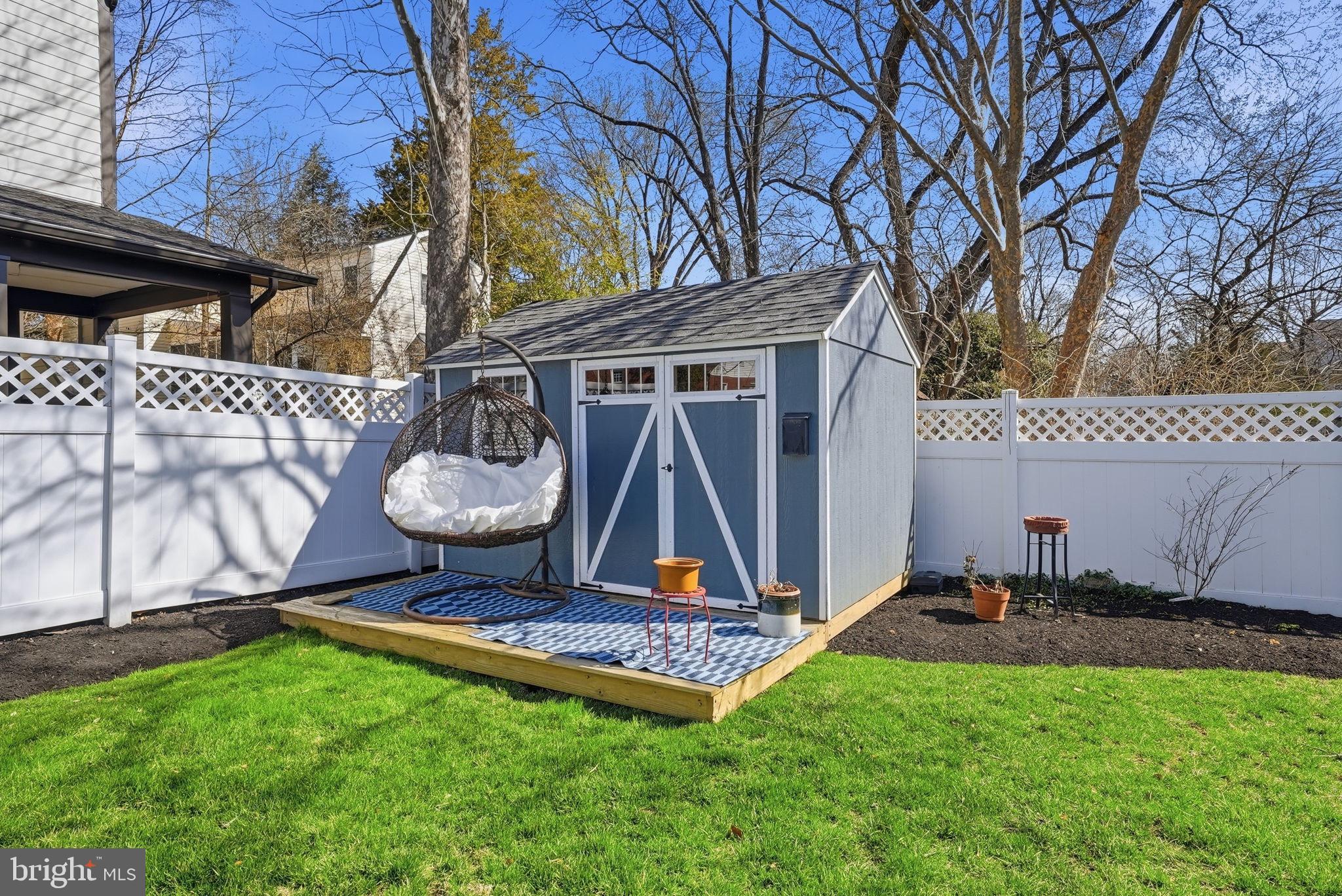 415 S JEFFERSON STREET